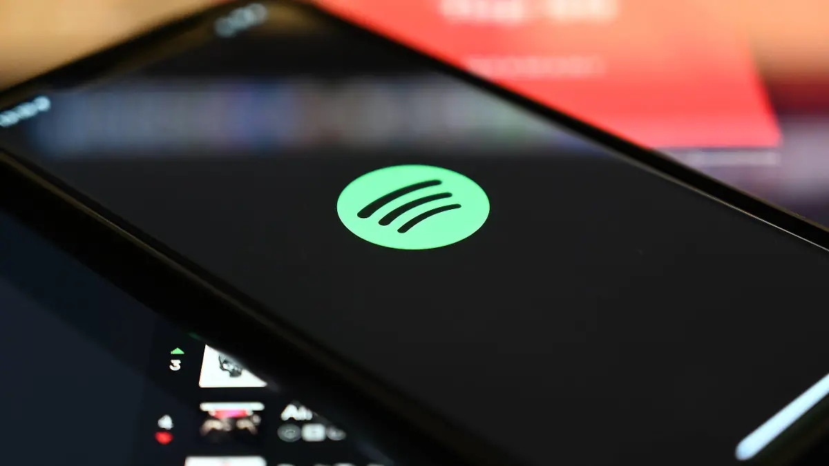 Stock- und Symbolbilder I 06.09.2022 Thema Apps und Ähnliches: Spotify, Streaming, Musikdienst, Podcast, Musik, Musik online hören. Hamburg Hamburg Hamburg Deutschland *** Stock and Icon Images I 06 09 2022 Theme Apps and Similar Spotify, streaming, music service, podcast, music, listen music online Hamburg Hamburg Germany Copyright: xLobeca/FelixxSchlikisx