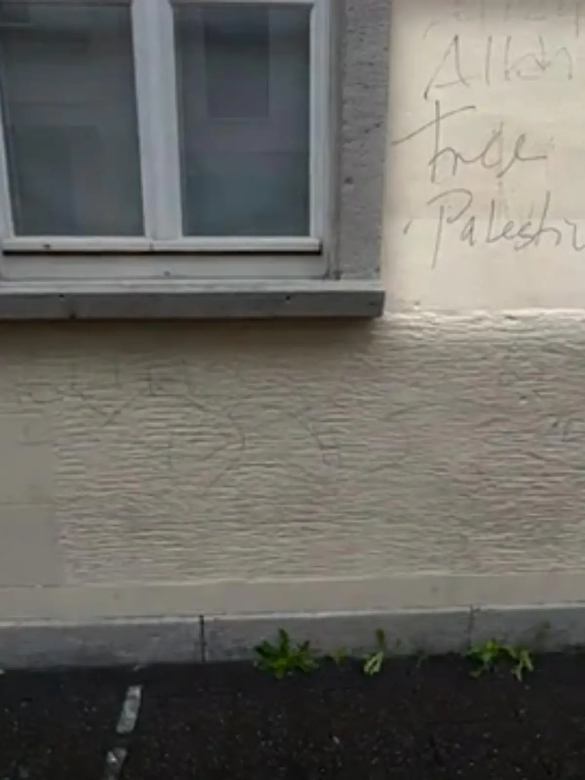 Bild zu: "Frau soll Hauswände beschmiert haben"