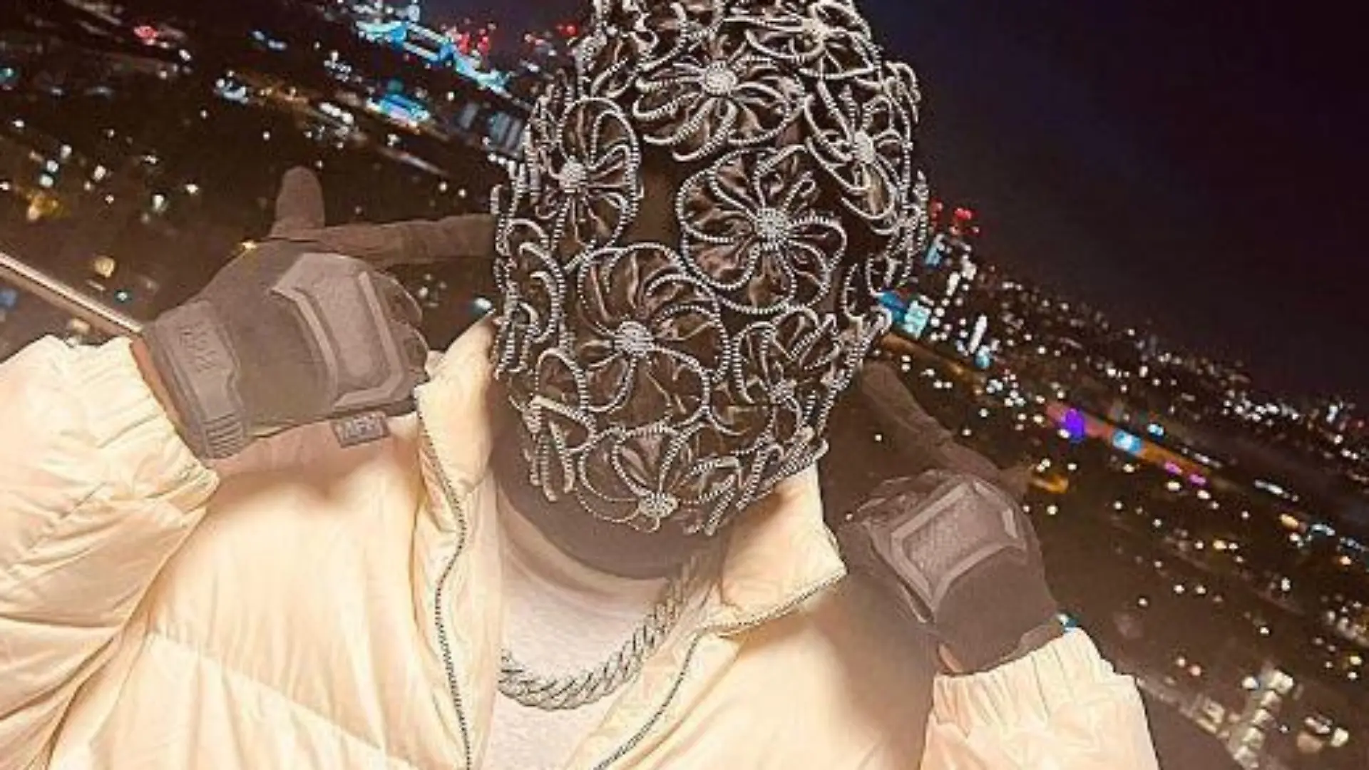 England sucht den Masken-Rapper