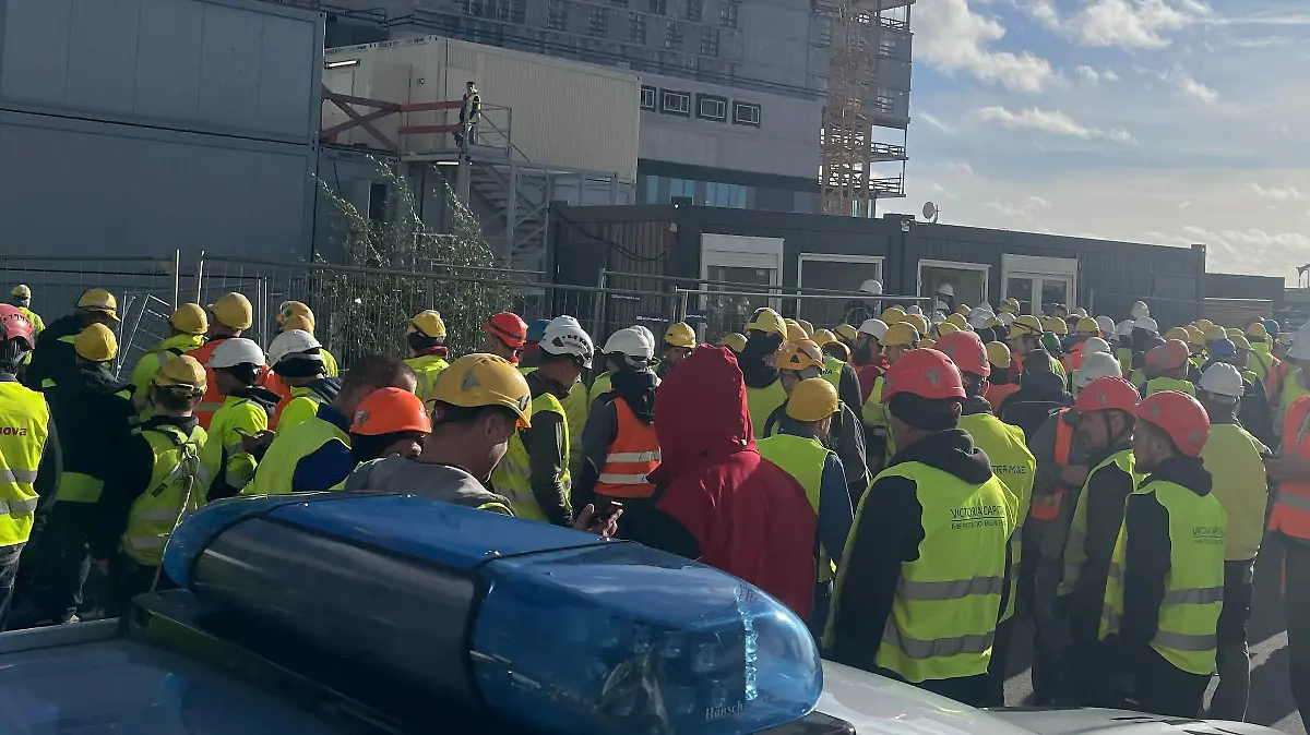Die Bauarbeiter werden gezählt.