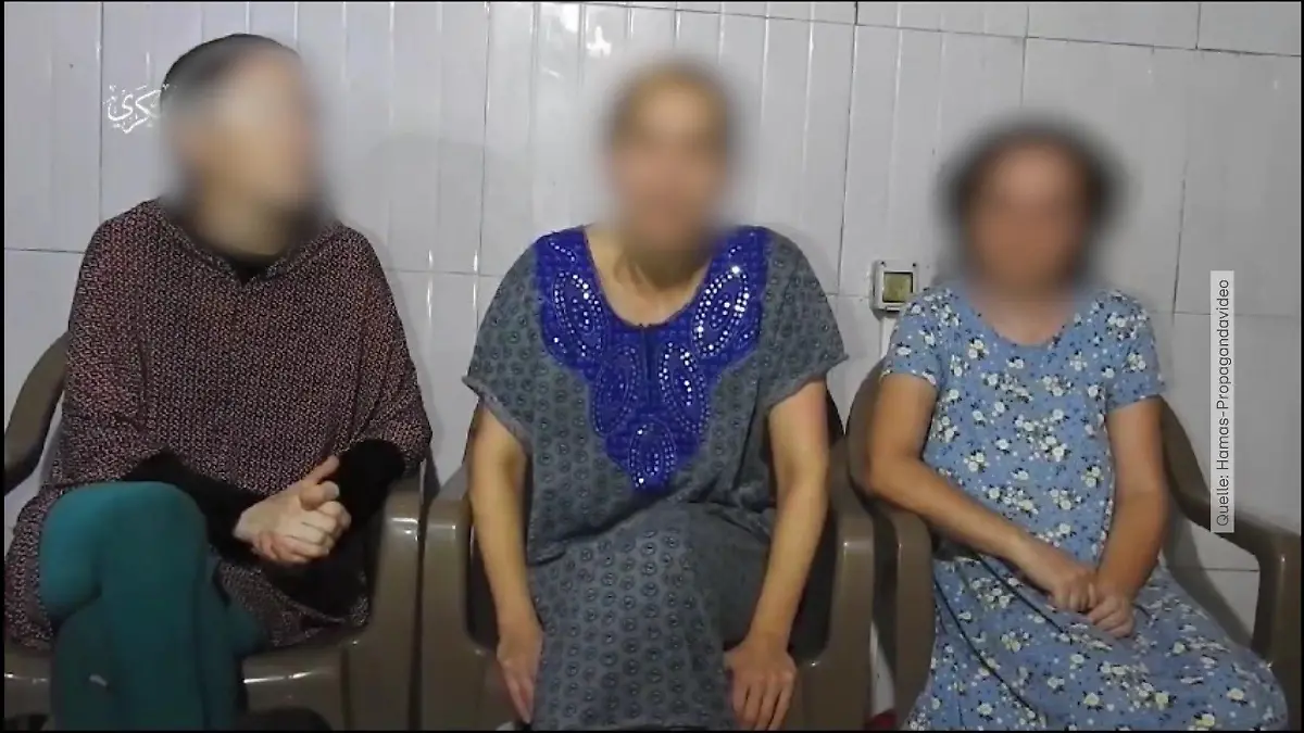 Drei Geiseln in einem Hamas-Propagandavideo