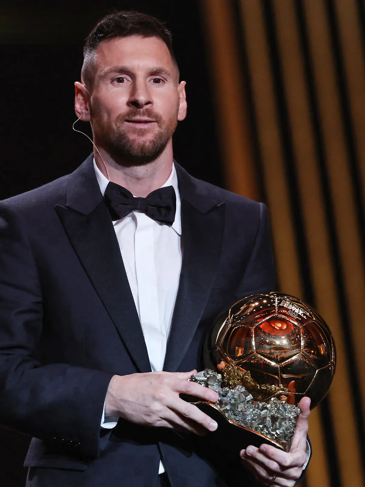 Soccer Football - 2023 Ballon d'Or - Chatelet Theatre, Paris, France - October 30, 2023 Inter Miami's Lionel Messi with the men's Ballon d'Or REUTERS/Stephanie Lecocq