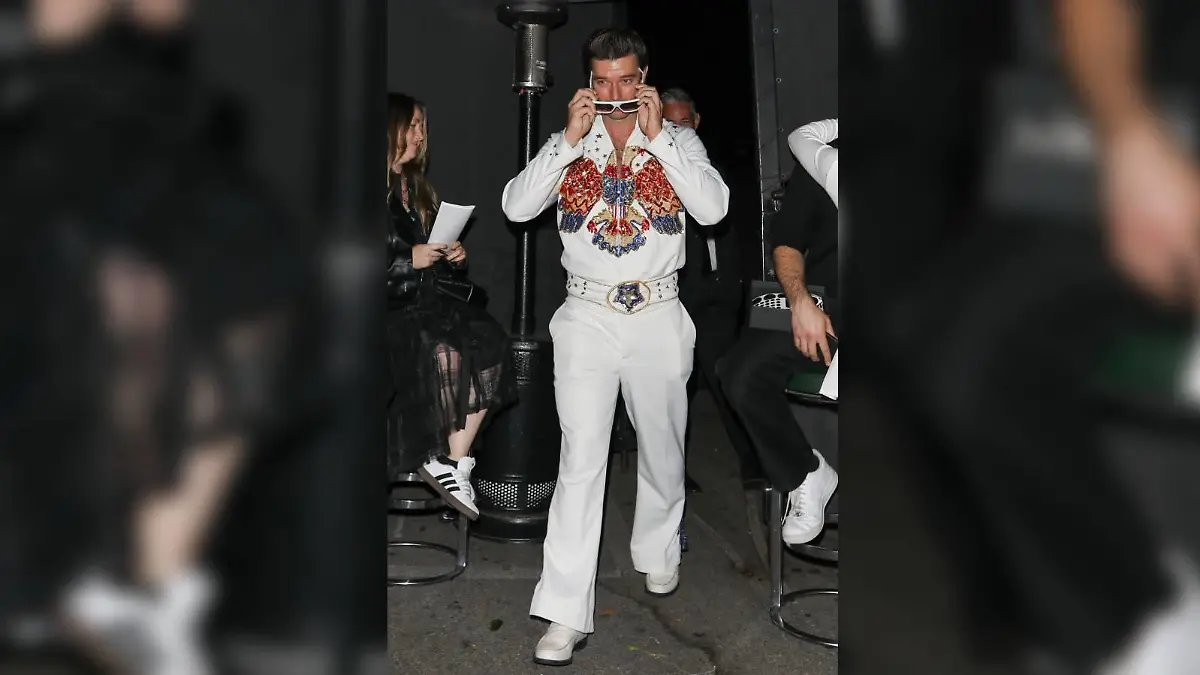 Patrick Schwarzenegger als Elvis Presley.