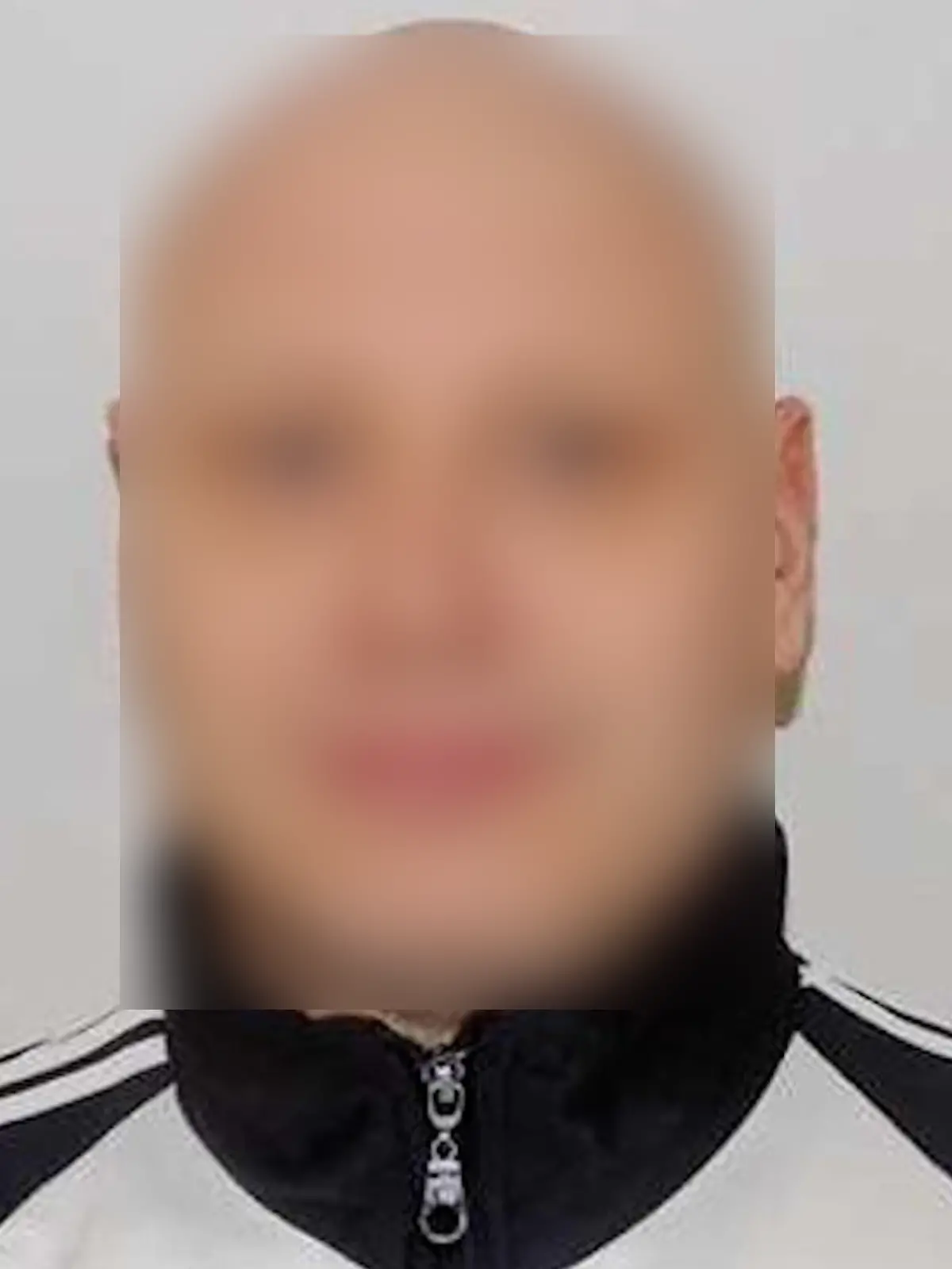 Zwei Justizbeamte passten auf ihn auf. Trotzdem konnte Aleksandr Perepelenko am Montag fliehen.