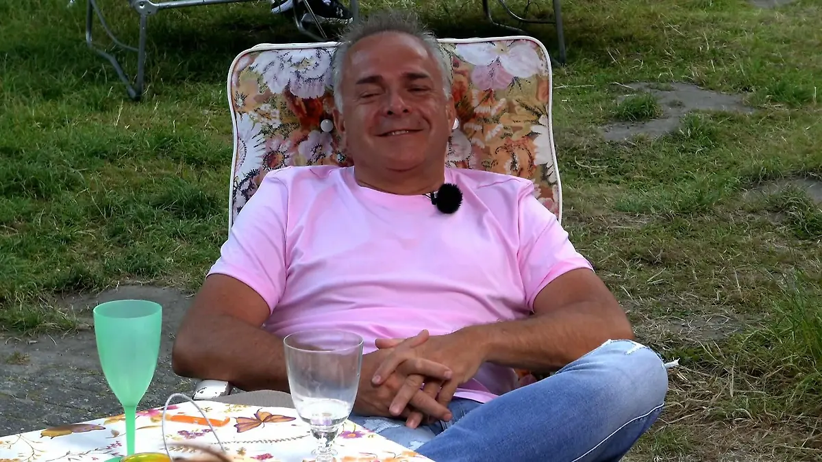 Tim Toupet auf Stimmenfang: „Wählt uns!“ Sommerhaus-Blues?