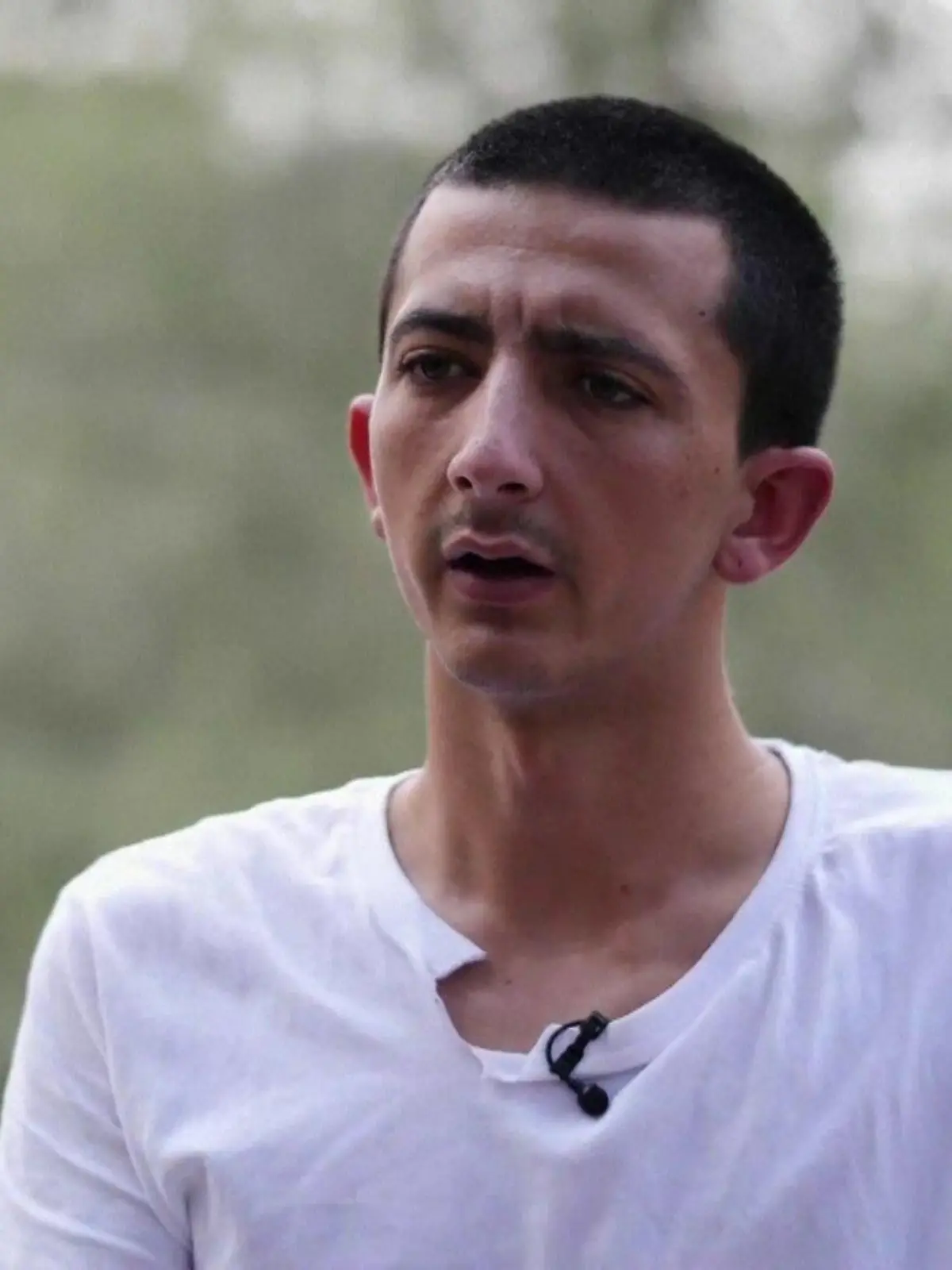 Amit Louk spricht im Interview über seine Schwester Shani, die von Hamas-Terroristen verschleppt und getötet wurde.