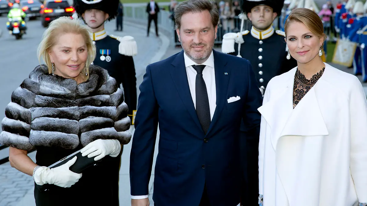 Princess Madeleine (R) of Sweden, her husband Chris O'Neill and his mother Eva Maria O'Neill arrive at the Nordic museum for the concert by the Royal Swedish Opera and Stockholm Concert on the occasion of the 70th birthday of the Swedish King Carl Gustaf in Stockholm, Sweden, 29 April 2016. Photo: Albert Nieboer/NETHERLANDS OUT