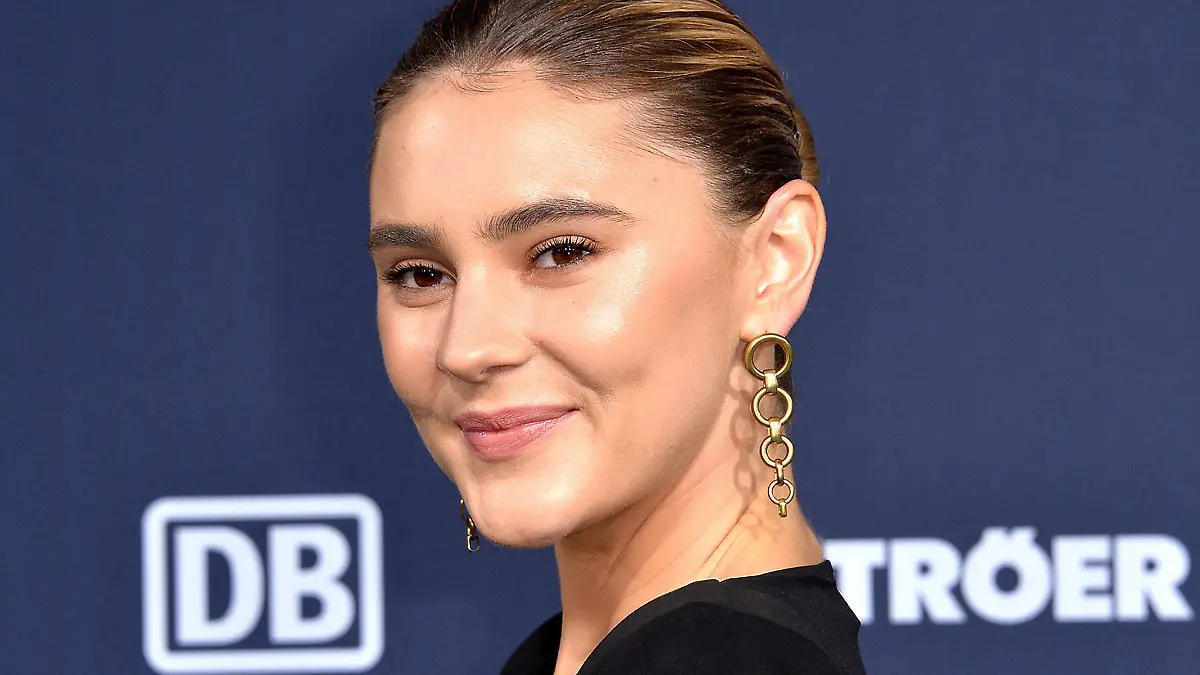 Stefanie Giesinger bei der Green Tech Awards Verleihung im Rahmen vom Green Tech Festival am 18.09.2020 in Berlin Green Tech Awards Verleihung 2020 in Berlin *** Stefanie Giesinger at the Green Tech Awards ceremony as part of the Green Tech Festival on 18 09 2020 in Berlin Green Tech Awards ceremony 2020 in Berlin PUBLICATIONxINxGERxSUIxAUTxONLY