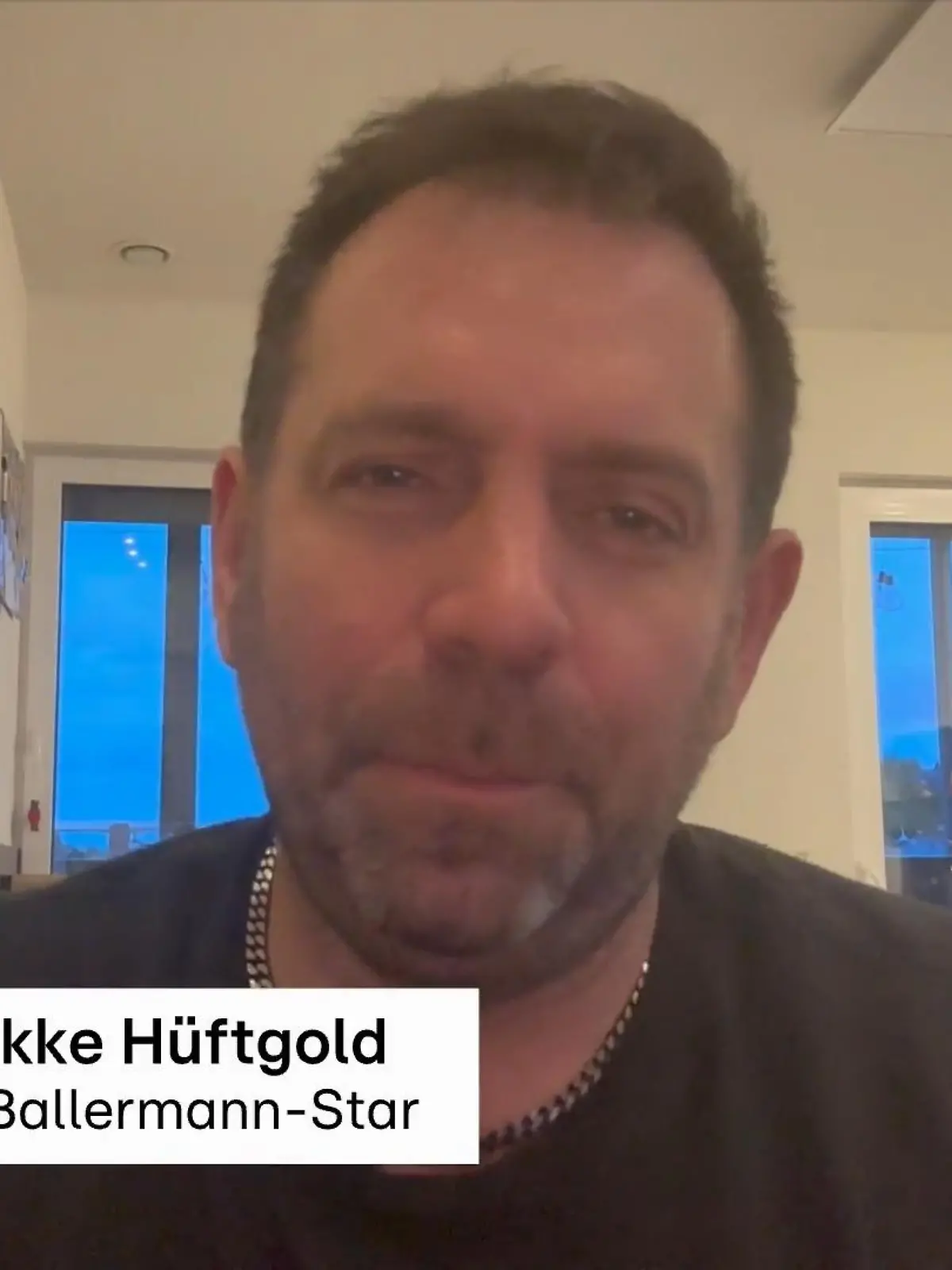 Bild zu: "Macht Ikke Hüftgold wirklich Schluss - er klärt auf"