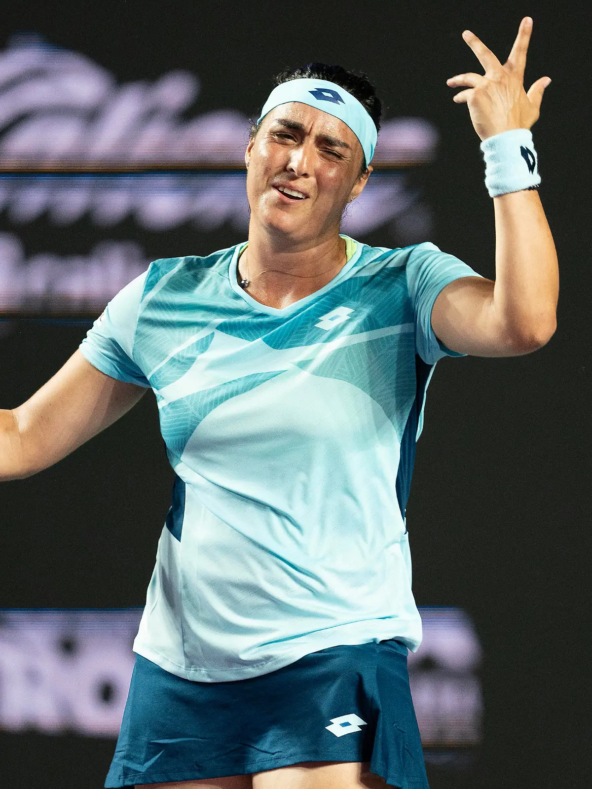 Tennis: WTA, Tennis Damen Finals Oct 30, 2023 Cancun, Mexico Ons Jabeur TUN reacts to a point during her match against Coco Gauff USA on day two of the GNP Saguaros WTA Finals Cancun. Cancun ENTER STATE Mexico, EDITORIAL USE ONLY PUBLICATIONxINxGERxSUIxAUTxONLY Copyright: xSusanxMullanex 20231030_cec_au2_547