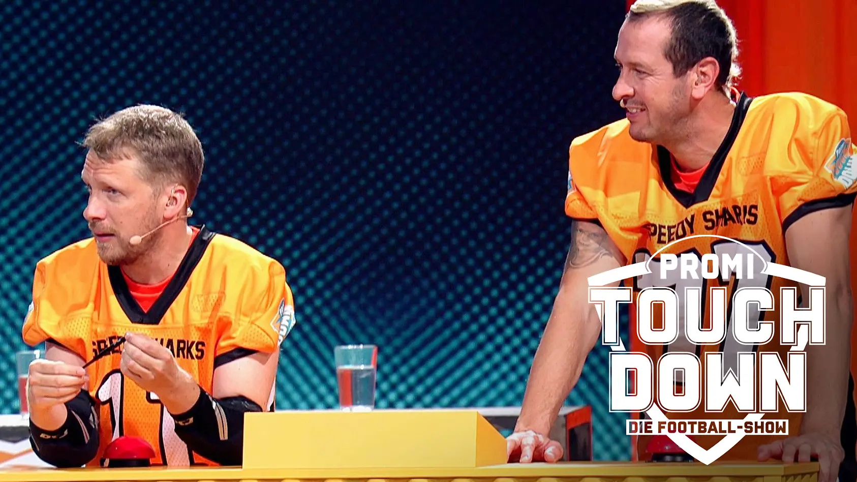 Folge 1: Kickoff unter Promis – die etwas andere Football-Show