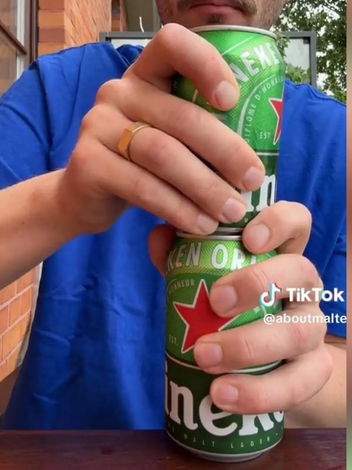 Konservendosen und Getränkedosen sind praktisch, aber manchmal auch schwierig zu öffnen. Mit ganz einfachen Tricks kriegen Sie jede Dose mit Leichtigkeit auf! In unserem Video sehen Sie zwei geniale Dosen-Lifehacks, die Sie bestimmt noch nicht kennen.