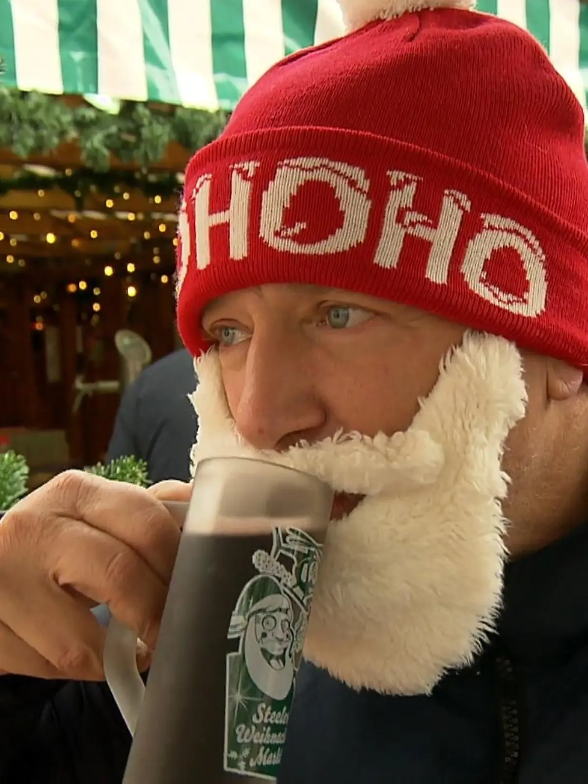 Bild zu: "Erster Weihnachtsmarkt in NRW startet"
