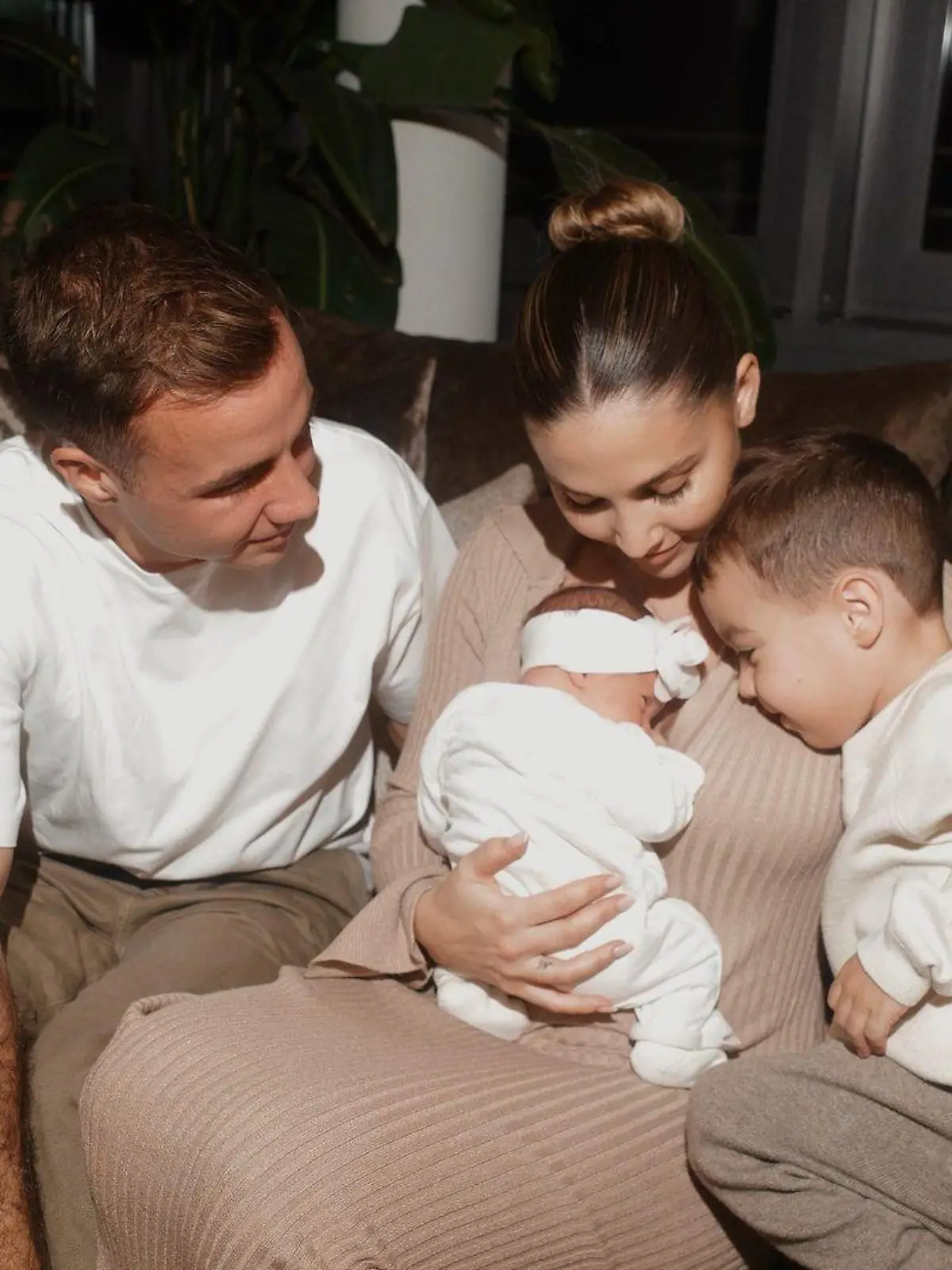 Mario und Ann-Kathrin Götze haben den Namen der Tochter verraten.