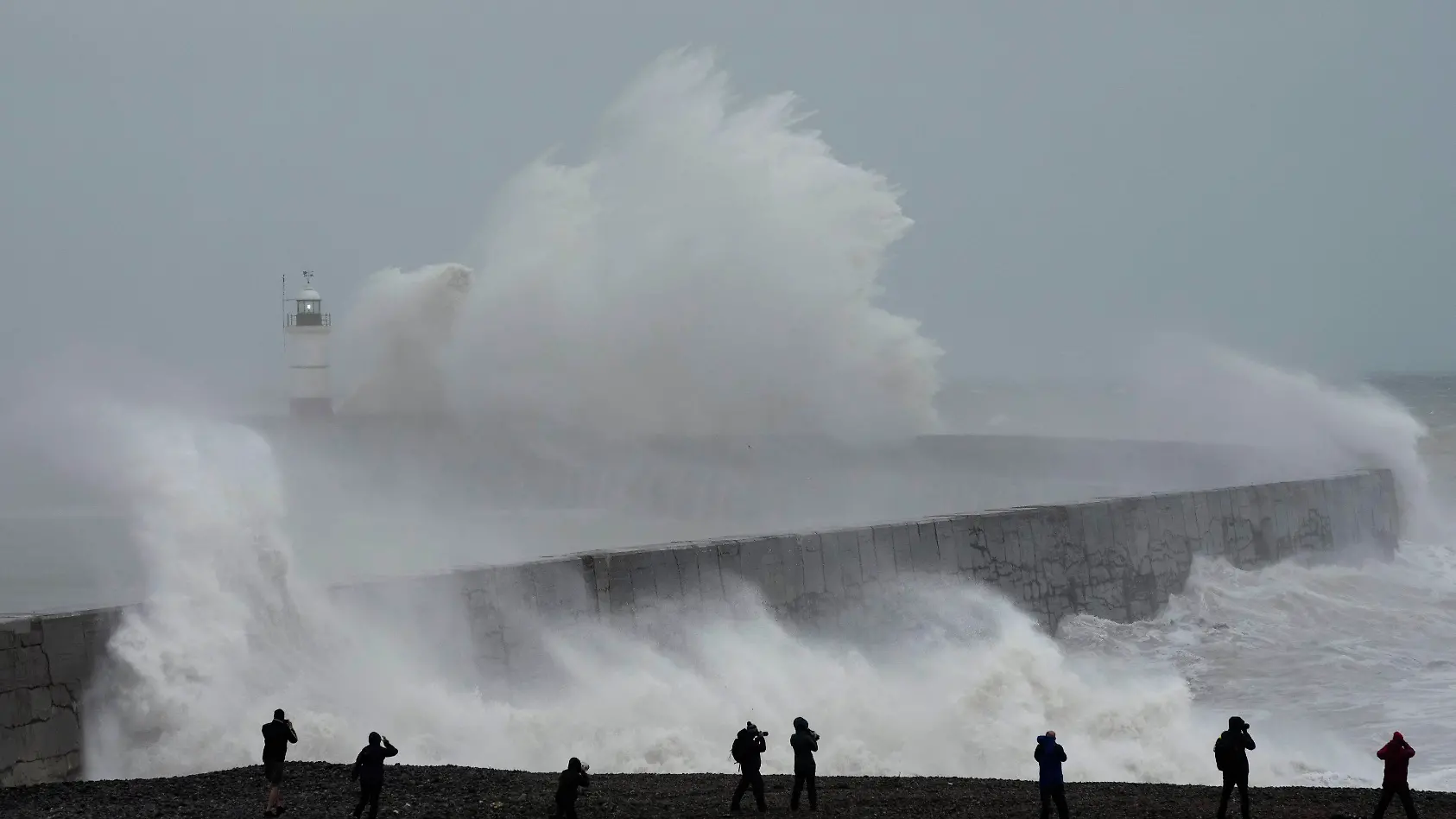 Hier versinkt Europa im Wetterchaos