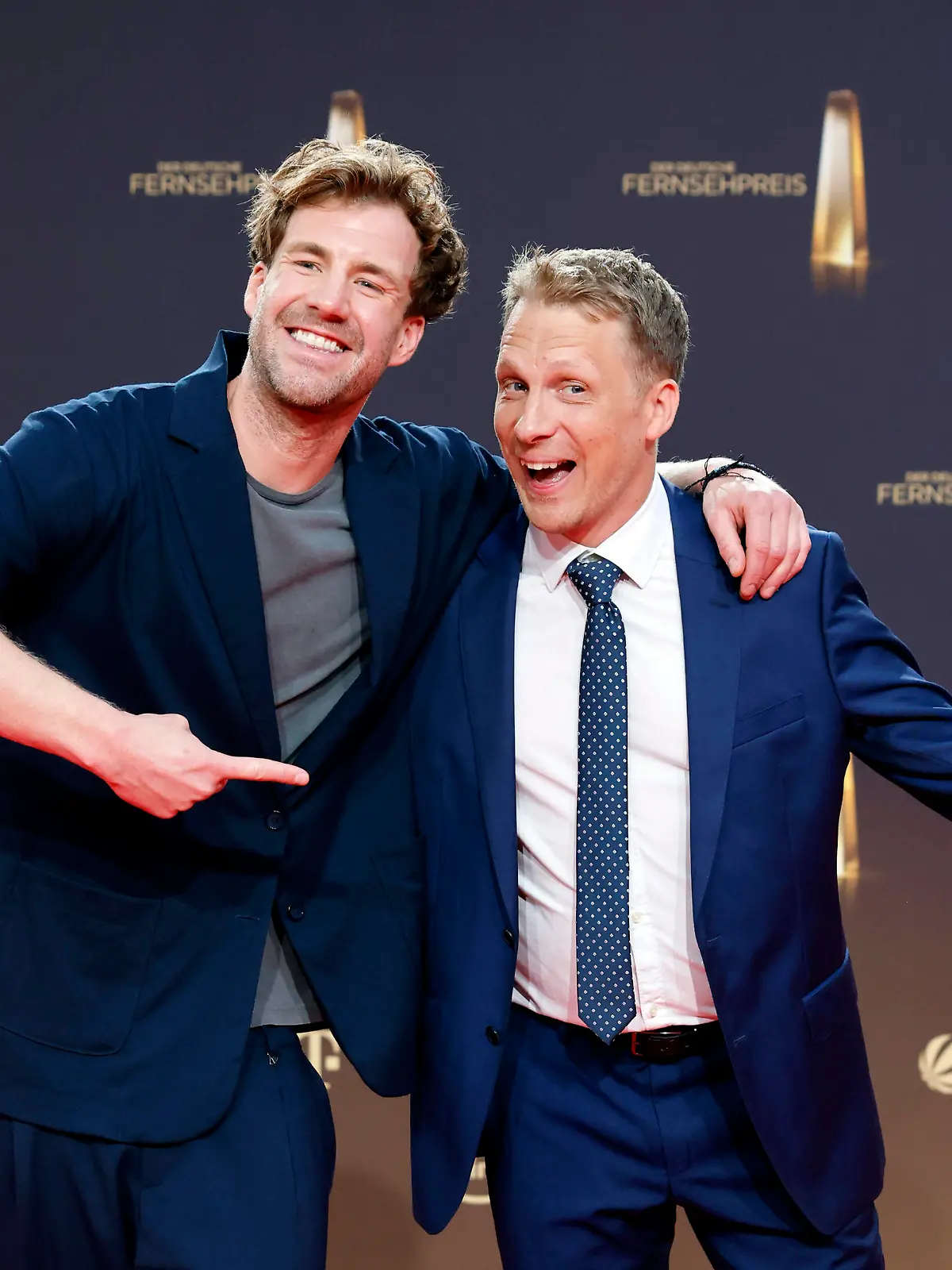 Komiker Luke Mockridge und Entertainer Oliver Pocher bei der Gala des Deutschen Fernsehpreis 2023 im Coloneum. Köln, 28.09.2023 NRW Deutschland *** Comedian Luke Mockridge and entertainer Oliver Pocher at the German Television Award 2023 gala at the Coloneum Cologne, 28 09 2023 NRW Germany Copyright: xChristophxHardtx