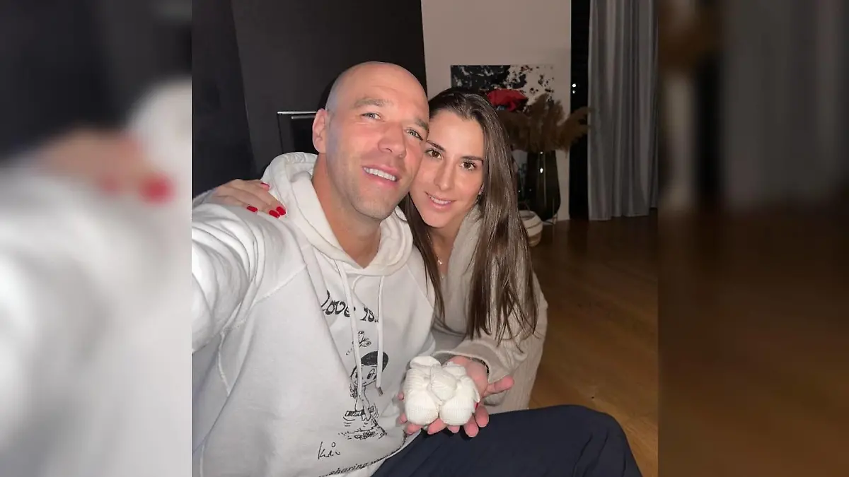 Belinda Bencic (r) mit ihrem Freund und Trainer Martin Hromkovic.