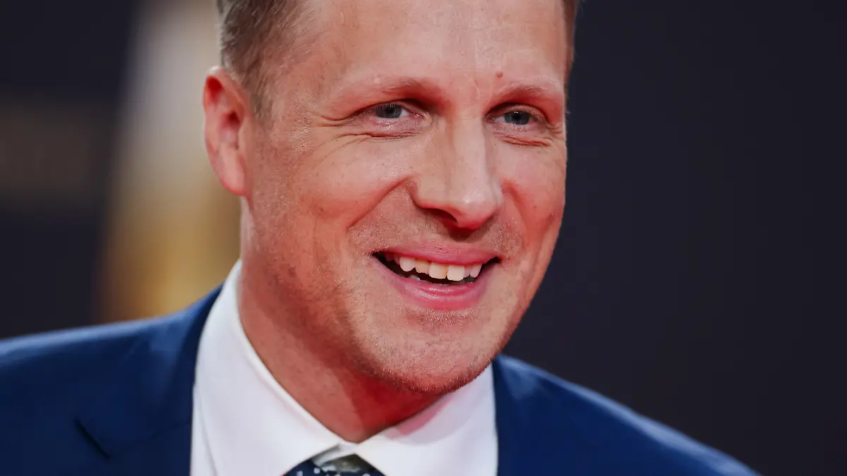 ARCHIV - 28.09.2023, Nordrhein-Westfalen, Köln: Moderator Oliver Pocher kommt zur Verleihung der Deutschen Fernsehpreise 2023 ins Coloneum. (zu dpa «Pocher im Podcast mit Ex-Frau Meyer-Wölden: «Humor ist mein Ventil»») Foto: Rolf Vennenbernd/dpa +++ dpa-Bildfunk +++