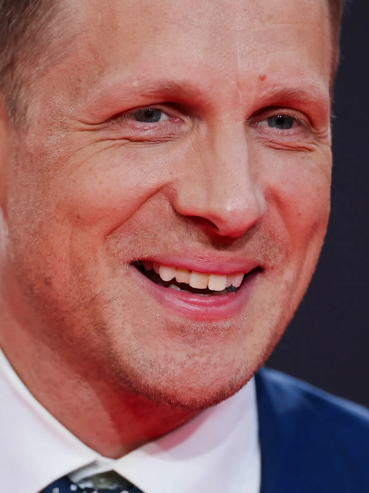 ARCHIV - 28.09.2023, Nordrhein-Westfalen, Köln: Moderator Oliver Pocher kommt zur Verleihung der Deutschen Fernsehpreise 2023 ins Coloneum. (zu dpa «Pocher im Podcast mit Ex-Frau Meyer-Wölden: «Humor ist mein Ventil»») Foto: Rolf Vennenbernd/dpa +++ dpa-Bildfunk +++