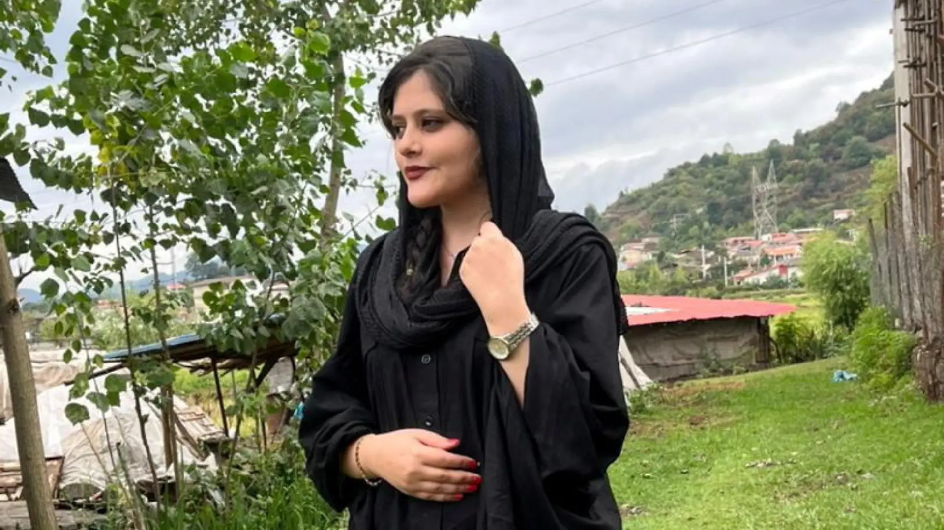 An undated picture obtained from social media shows Mahsa Amini. IranWire/via REUTERS THIS IMAGE HAS BEEN SUPPLIED BY A THIRD PARTY. MANDATORY CREDIT. NO RESALES. NO ARCHIVES.