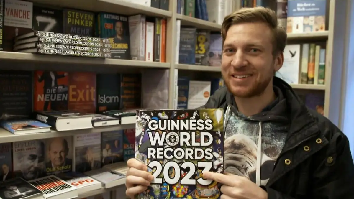 Bei Jan Köppen zeigt Single Jan den Ladys, warum Take Me Out: ER steht im Guinness-Buch der Rekorde
