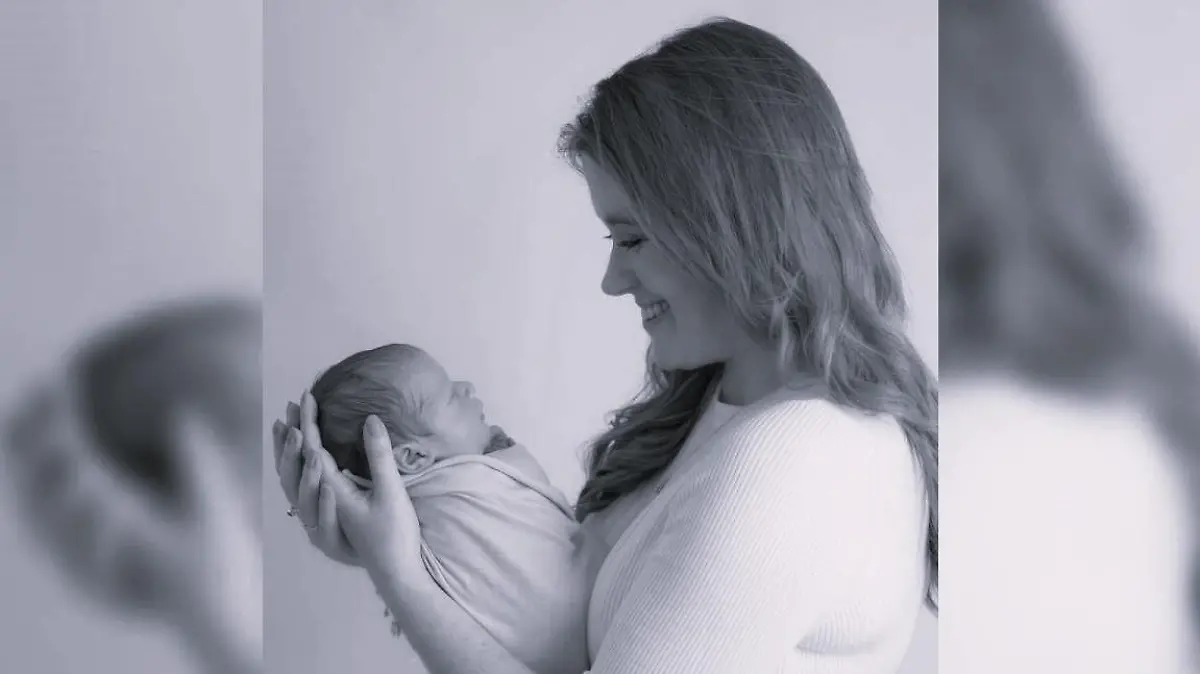 Hannah Hawkins mit ihrem Baby