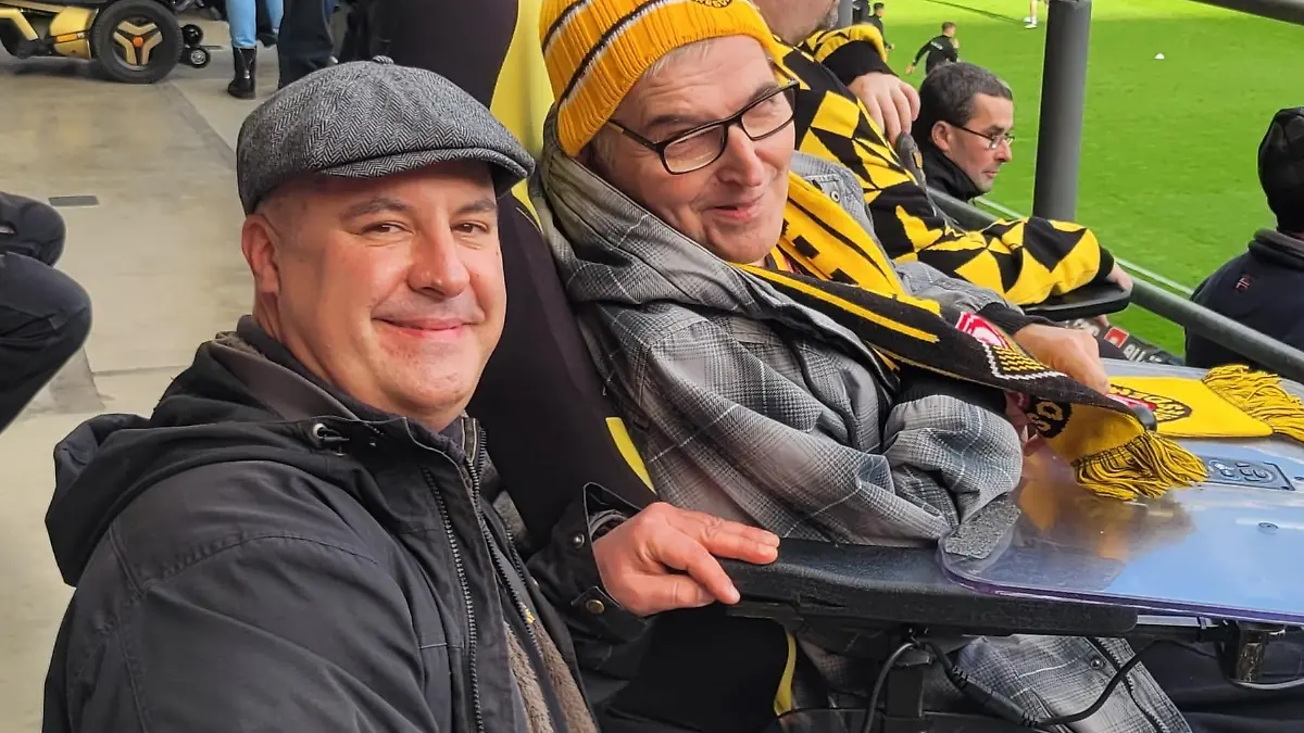 Dr. Matthias Lenz und sein Patient Holger Hansel