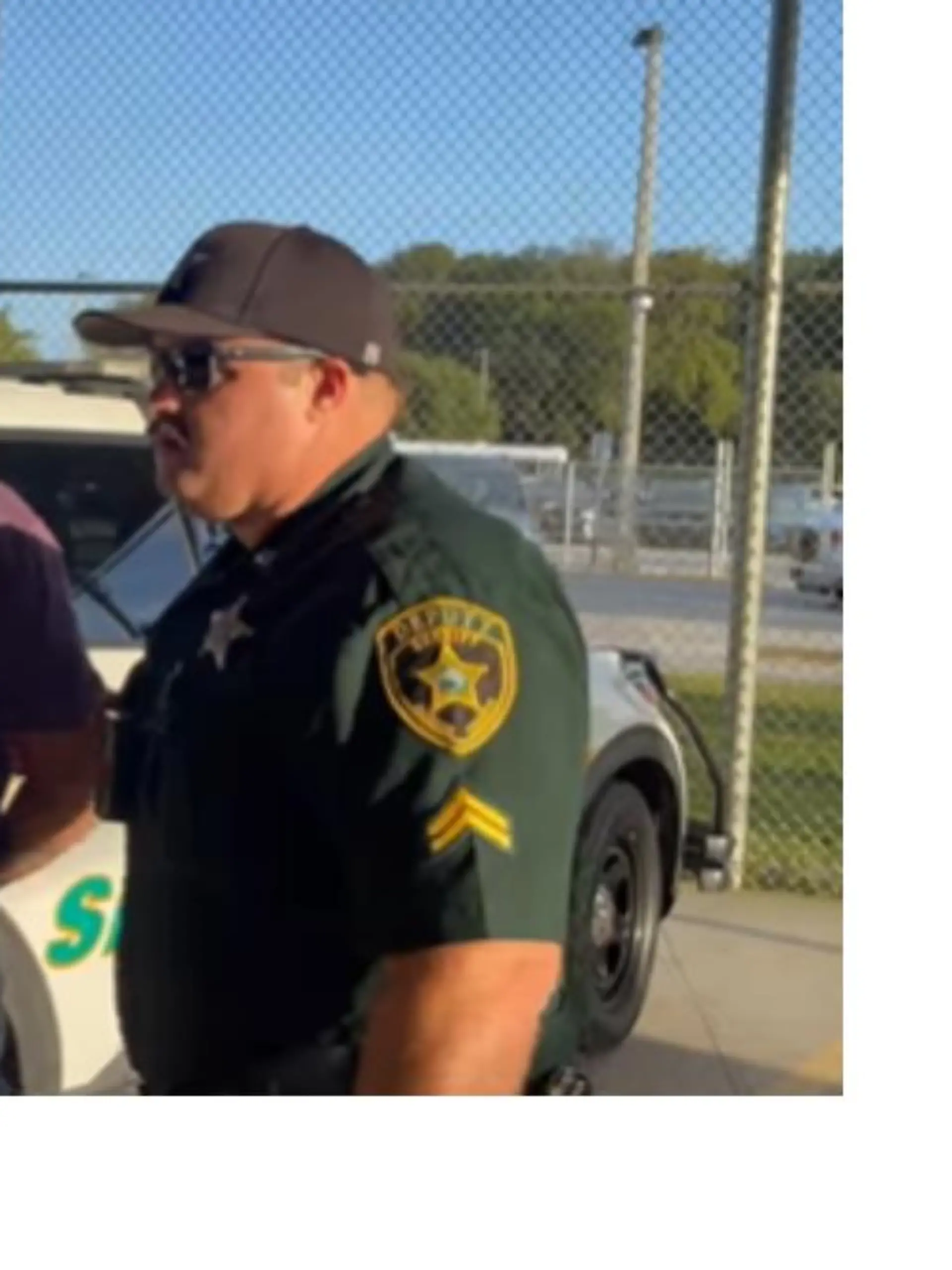Ein grausamer Mordfall aus Florida: Ein Mann sammelt nach dem Tod seines Ehemannes Spenden für die Beerdigungskosten. Dann wird er selbst zum Verdächtigen.