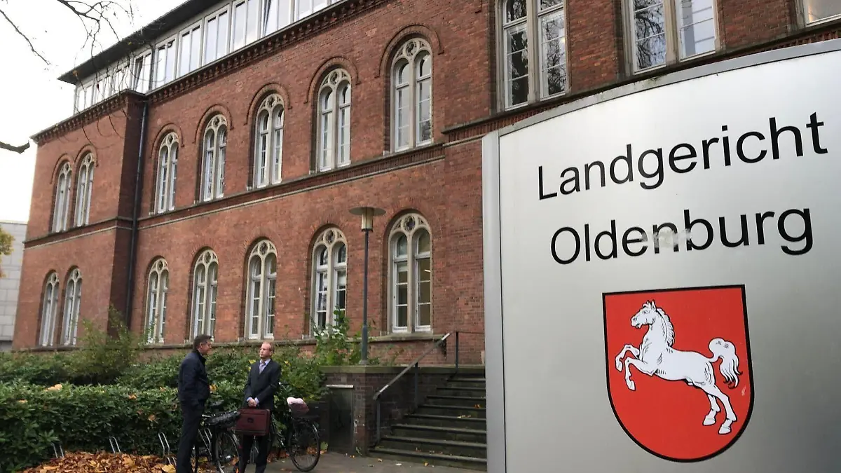 Ex-Krankenschwester Antje T. muss sich vor dem Landgericht Oldenburg verantworten.