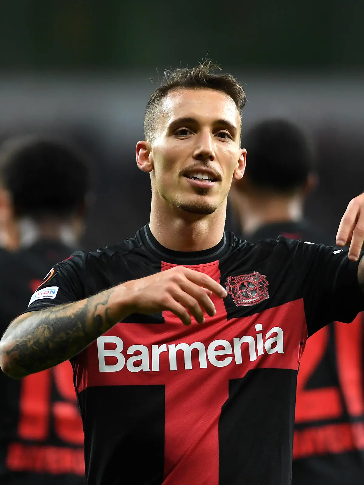 26.10.2023, Leverkusen, Germany, BayARENA, Bayer Leverkusen vs Qarabag Agdam - UEFA Europa League 2023/2024 - Group H, Alejandro Grimaldo Bayer 04 Leverkusen Torjubel, jubelt nach seinem Treffer zum 4:1 Foto Ralf Treese Leverkusen BayARENA North Rhine-Westphalia Germany *** 26 10 2023, Leverkusen, Germany, BayARENA, Bayer Leverkusen vs Qarabag Agdam UEFA Europa League 2023 2024 Group H, Alejandro Grimaldo Bayer 04 Leverkusen goal celebration, cheers after scoring 4 1 Photo Ralf Treese Leverkusen BayARENA North Rhine Westphalia Germany. / 521_LEVQAR20231026_025 / Treese-521