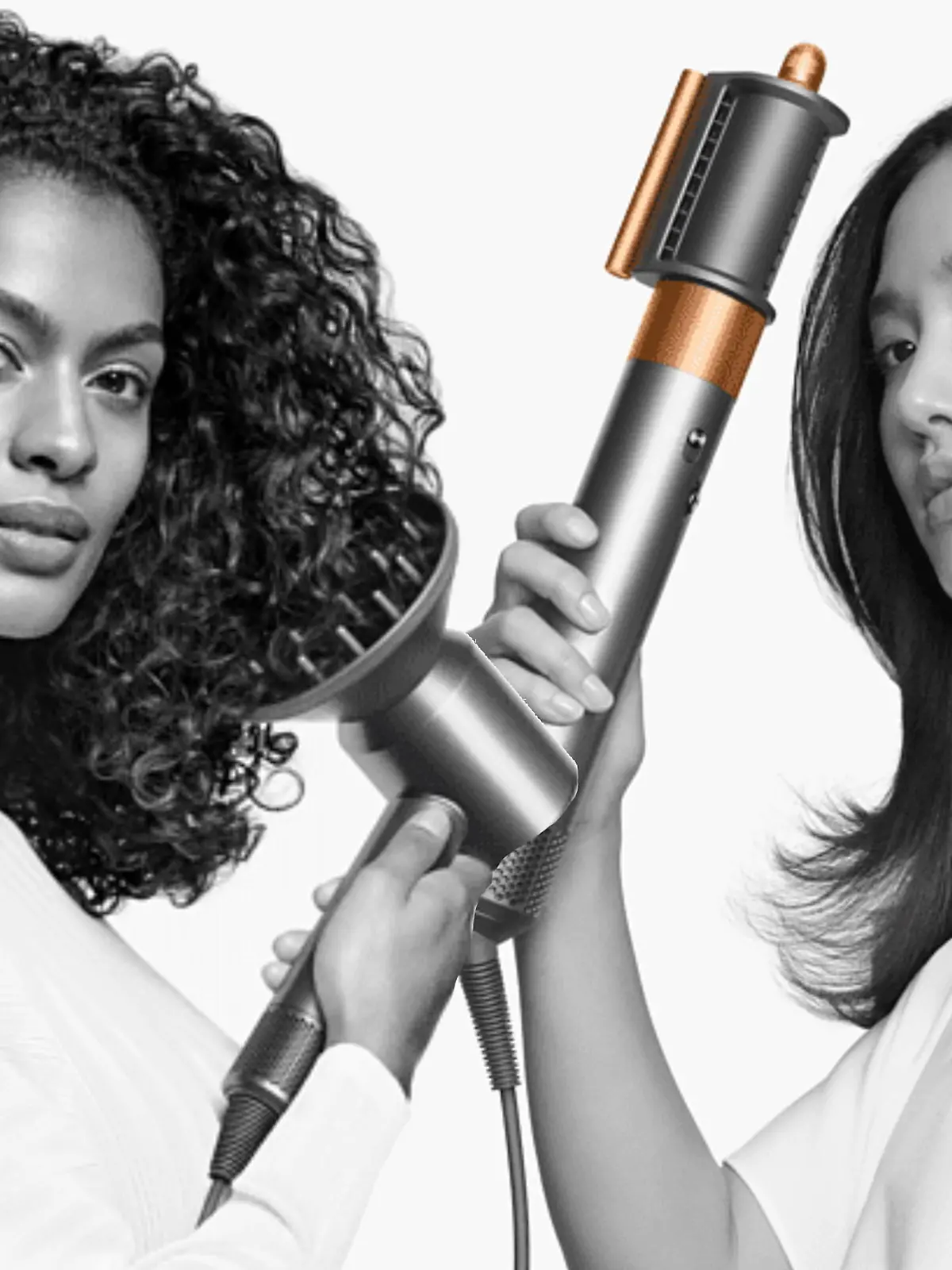 Dyson: Zwei Frauen verwenden Dyson-Haarprodukte.