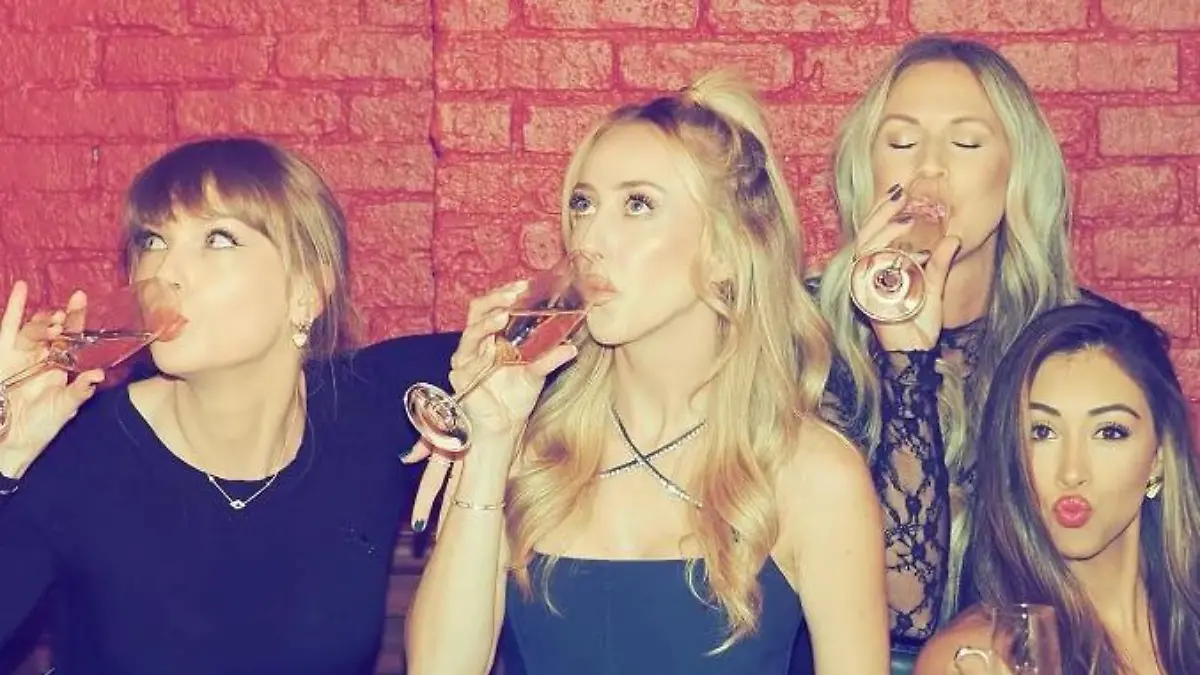 Dieses Party-Foto teilte die Mahomes-Ehefrau auf Instagram