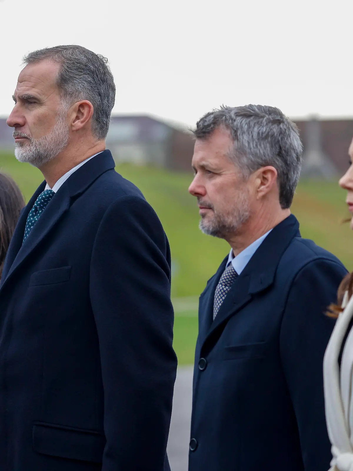Spain s King Felipe VI and Queen Letizia lay a wreath next to Crown Prince Frederik of Denmark 2R and his wife Mary Donaldson R in front of the Monument of Fallen Soldiers in Copenhagen, in the framework of the official visit of the royal couple in Denmark, 07 November 2023. Spain s King Felipe VI and Queen Letizia hold an official visit in Denmark ACHTUNG: NUR REDAKTIONELLE NUTZUNG PUBLICATIONxINxGERxSUIxAUTxONLY Copyright: xJUANJOxMARTINxes-ESx GRAF1161 20231107-55012254197_1