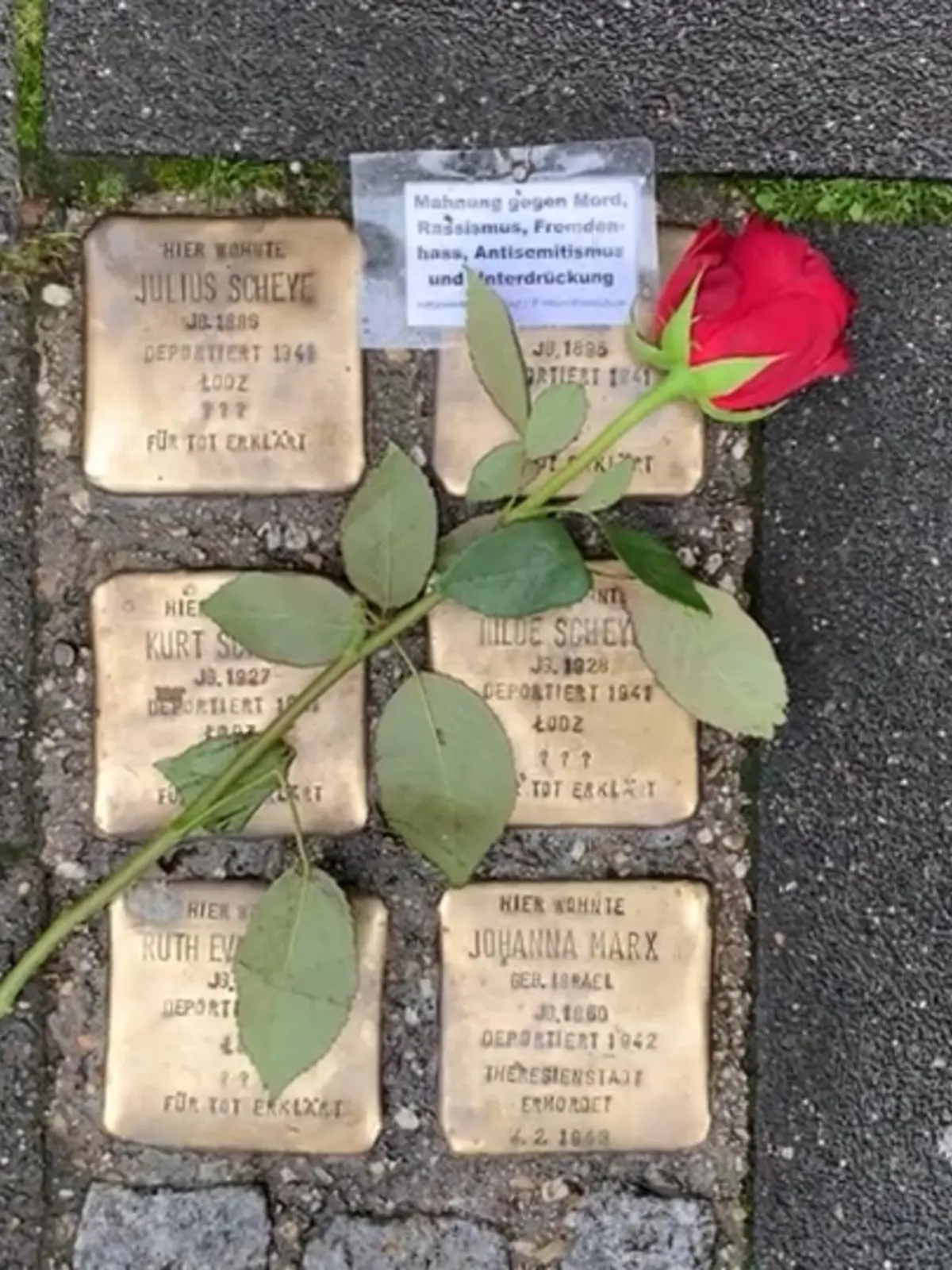 Heute vor 85 Jahren gingen die Nationalsozialisten mit brutaler Gewalt gegen Juden vor. In der Reichspogromnacht ermordeten sie unzählige Menschen. Synagogen brannten, Geschäfte und Wohnungen wurden verwüstet.