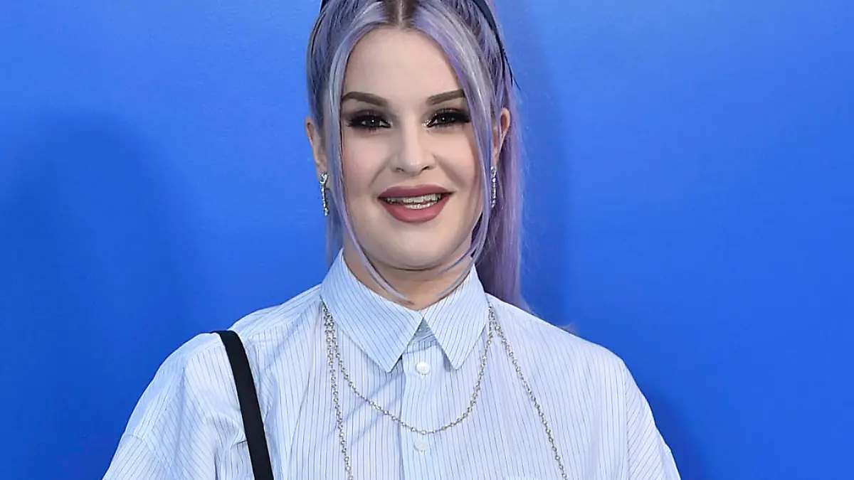 Kelly Osbourne attends Dior Men's Spring 2023 collection show, Thursday, May 19, 2022, in Venice, Calif. (Photo by Jordan Strauss/Invision/AP)