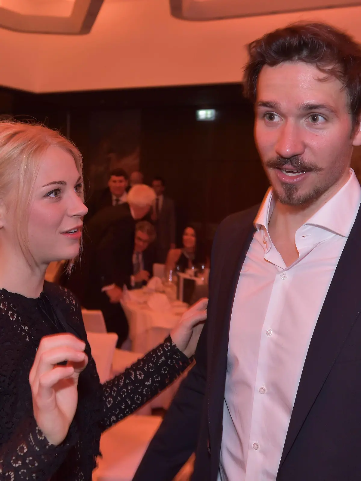 Felix &Friends for Kids Gala im Hotel Vier Jahreszeiten am 26. Oktober 2015 Felix Neureuther mit Miriam Gössner  
