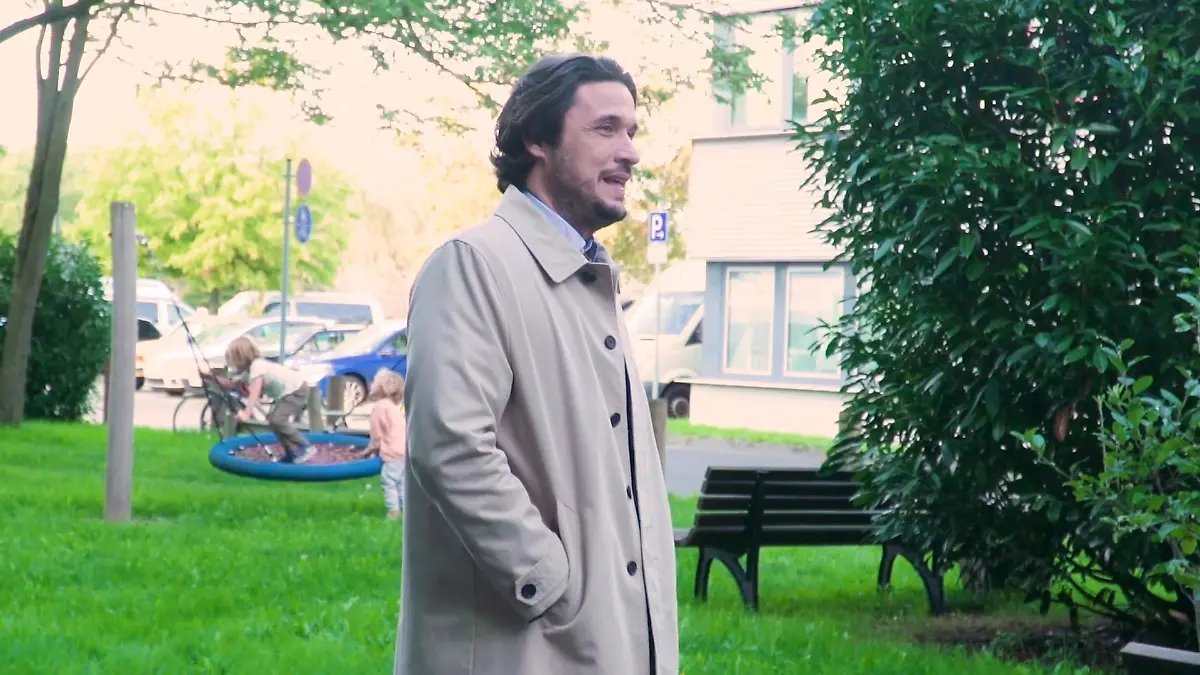 Beim Abschied von Alexander Milo fließen Tränen Letzter „Unter uns“-Arbeitstag