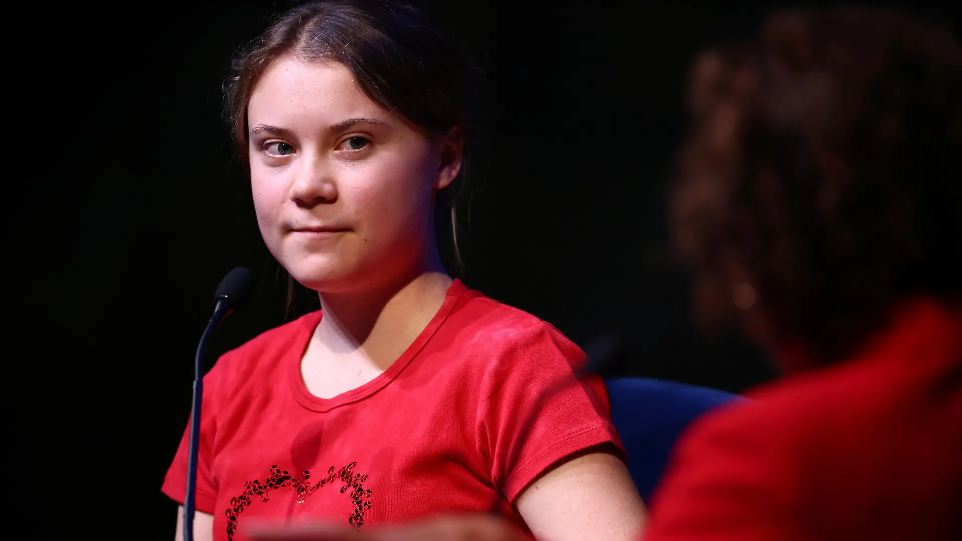 Swedish climate activist Greta Thunberg speaks with British journalist Samira Ahmed (not pictured) on stage at the Royal Festival Hall during the launch event of her new book "The Climate Book", during The Southbank Centre’s London Literature Festival, in London, Britain, October 30, 2022. REUTERS/Henry Nicholls