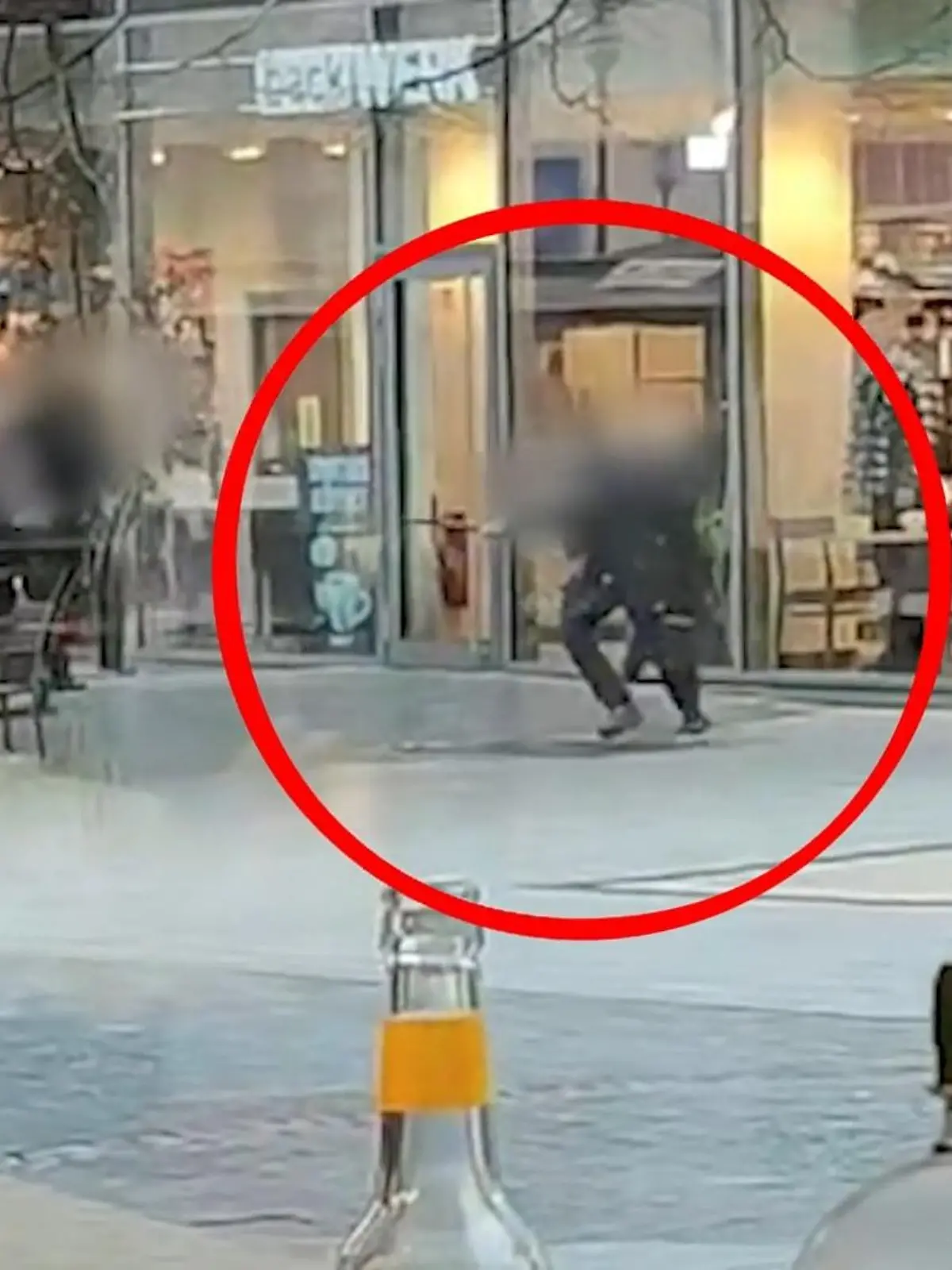 Bild zu: "Verletzte nach Polizeischüssen"