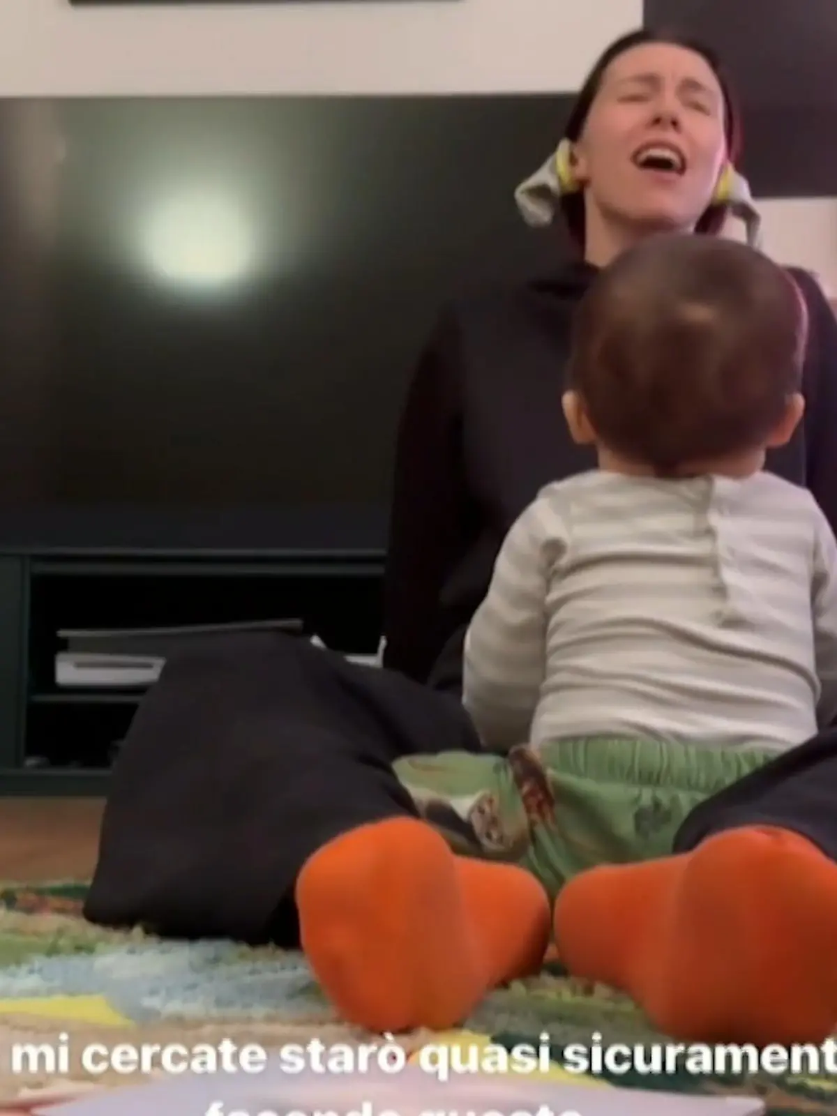 Bild zu: "Aurora Ramazzotti als Baby-Animateurin"