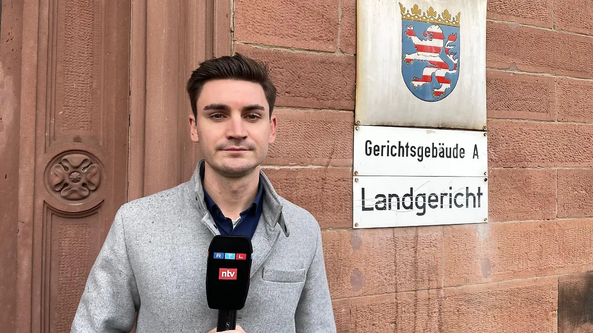 RTL-Reporter Felix Fromm verfolgte den ersten Prozesstag gegen den mutmaßlichen Teenager-Mörder.