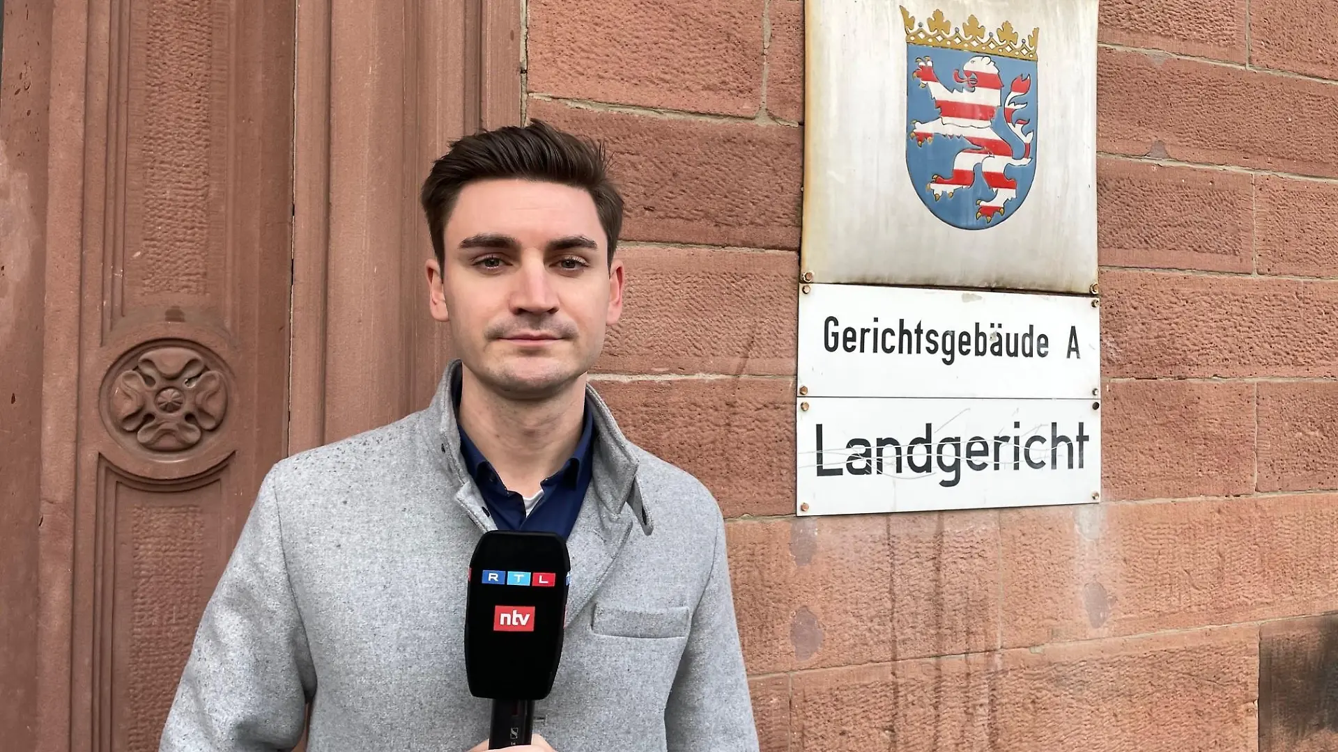 RTL-Reporter Felix Fromm verfolgte den ersten Prozesstag gegen den mutmaßlichen Teenager-Mörder.