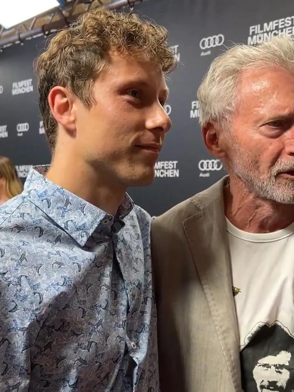Jan-David Bürger und Fußball-Legende Paul Breitner