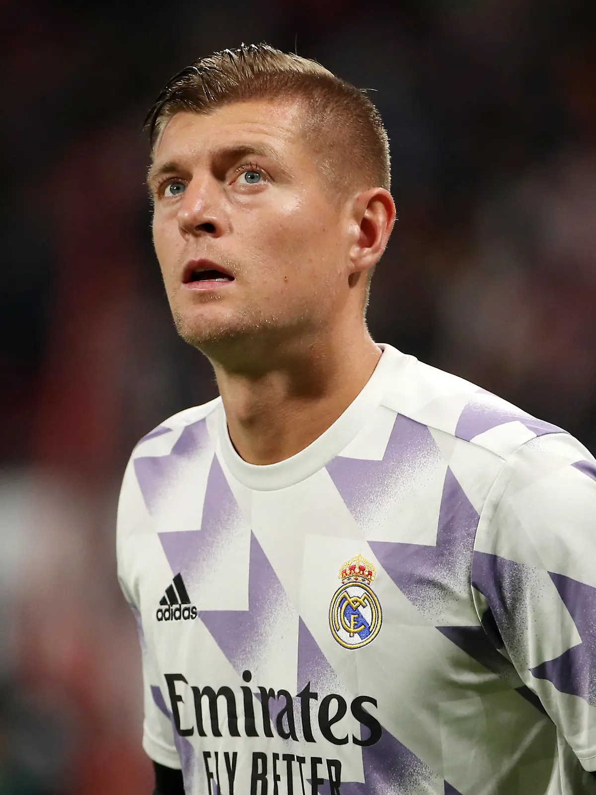Toni Kroos / Aktion / Oberkoerper Oberkörper / / Fußball Fussball / UEFA Champions League CL Herren / Saison 2022/2023 / 25.10.2022 / Rasen Ballsport RB Leipzig RBL vs. Real Madrid / DFL regulations prohibit any use of photographs as image sequences and/or quasi-video. / *** Toni Kroos action upper body upper body sports football soccer UEFA Champions League CL men season 2022 2023 25 10 2022 Rasen Ballsport RB Leipzig RBL vs Real Madrid DFL regulations prohibit any use of photographs as image sequences and or quasi video 