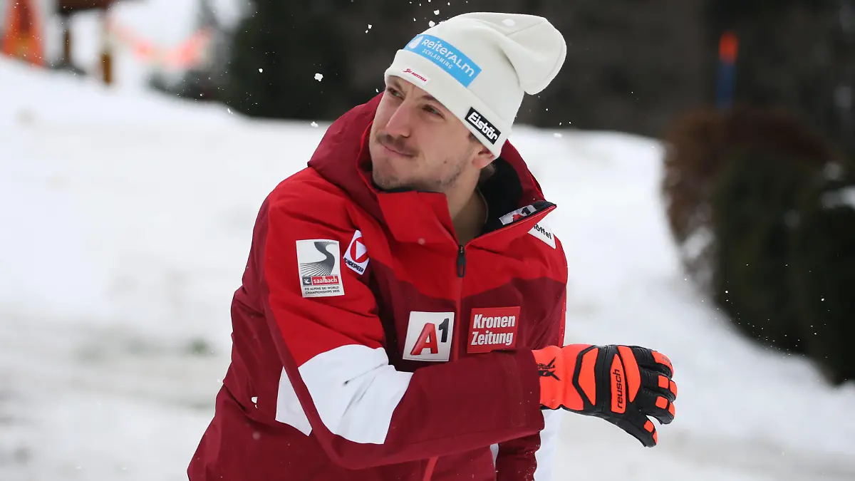 ALPINE SKIING - FIS WC Wengen WENGEN,SWITZERLAND,12.JAN.23 - ALPINE SKIING - FIS World Cup, men, photo shoot. Image shows Julian Schuetter AUT. PUBLICATIONxNOTxINxAUTxSUIxSWE GEPAxpictures/xMathiasxMandl