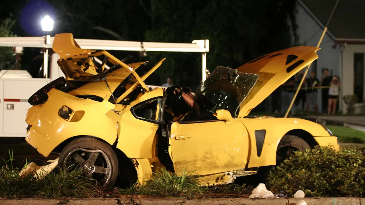 Son of Hulk Hogan Nick Bollea who also goes by the name Nick Hogan was involved in a very serious car crash today in Clearwater Florida. Nick was the driver of his yellow Toyota Supra and had to be cut out of the car with the jaws of life. Hulk showed up at the scene almost immediately and watched his son get flown out by a helicopter to hospital.
<P>
Picture by: Luis Santana <br>
<B>Ref:  LSFL 260807 A <B/>
<P>
<B>Splash News and Pictures</B><br>
Los Angeles:	310-821-2666<br>
New York:	212-619-2666<br>
London:	207-107-2666<br>
photodesk@splashnews.com<br>
www.splashnews.com