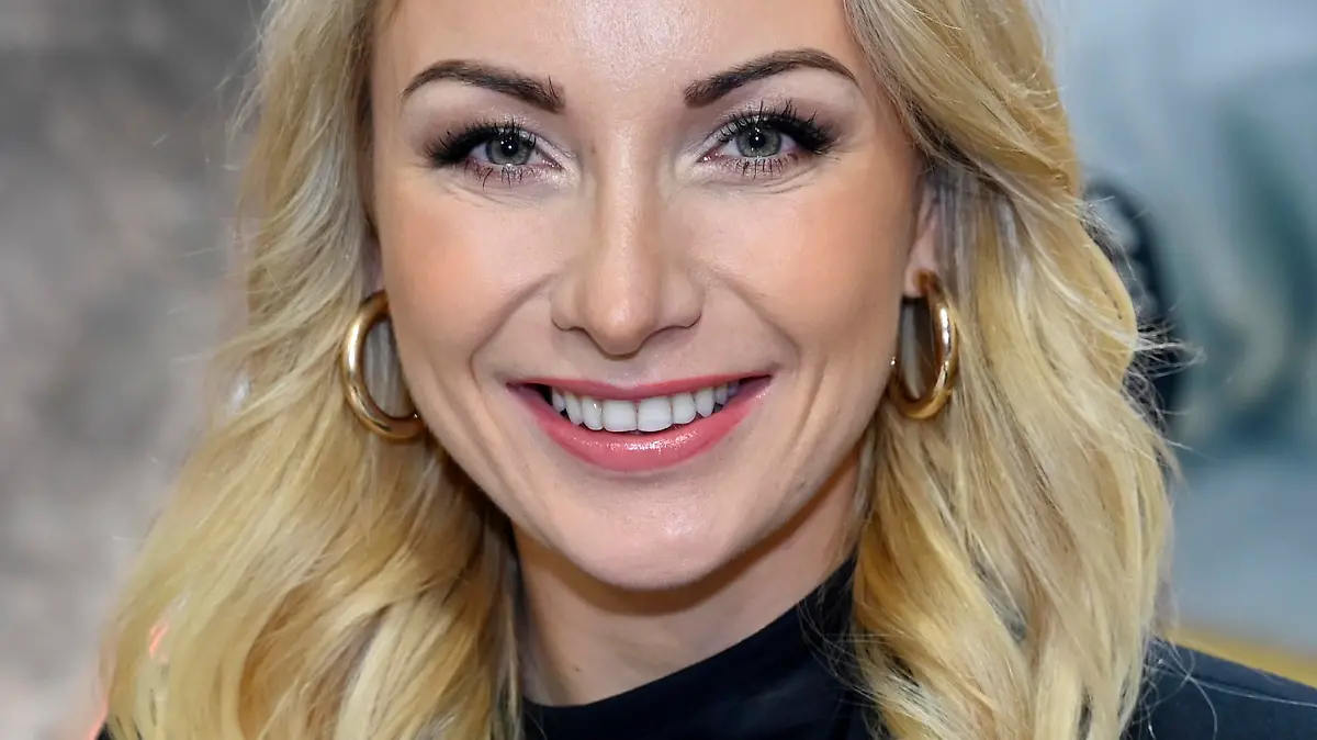 Anna-Carina Woitschack beim 28. RTL-Spendenmarathon 2023 im Studio 8 der EMG Studios. Hürth, 17.11.2023