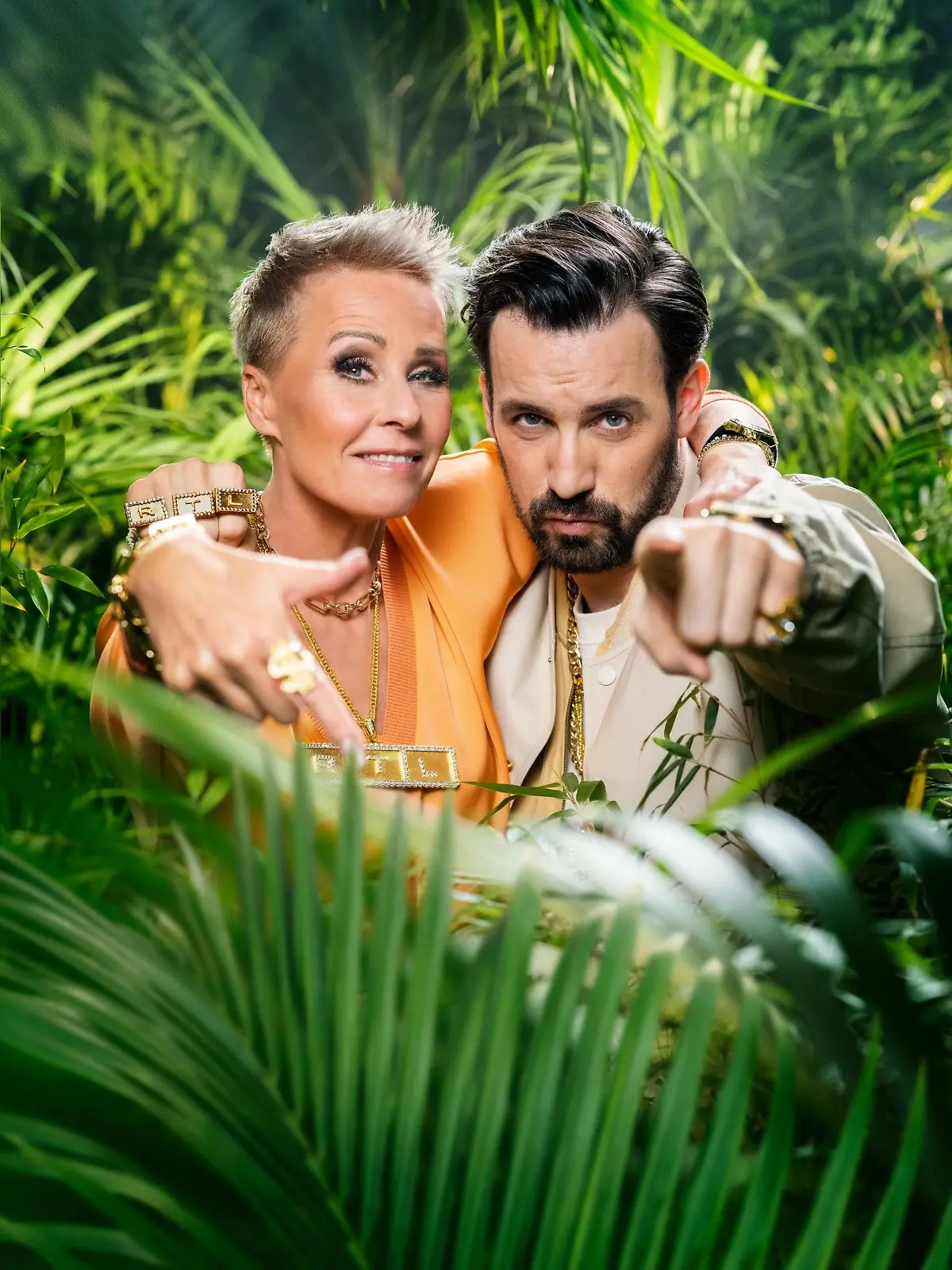 Die beiden Moderatoren Sonja Zietlow und Jan Köppen.

Die Verwendung des sendungsbezogenen Materials ist nur mit dem Hinweis und Verlinkung auf RTL+ gestattet.