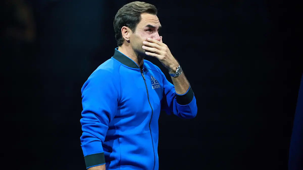 Tennis: Laver Cup, Sep 23, 2022 London, United Kingdom A tearful Roger Federer SUI gestures after his last Laver Cup Tennis match. Mandatory Credit: Peter van den Berg-USA TODAY Sports, 24.09.2022 00:40:37, 19098608, tennis, Roger Federer PUBLICATIONxINxGERxSUIxAUTxONLY Copyright: xPeterxvanxdenxBergx 19098608