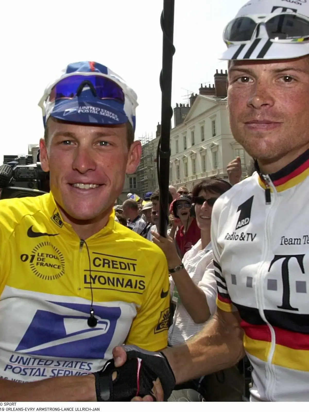 CYCLING : TOUR DE FRANCE 2001 CYCLING TOUR DE FRANCE 2001 STAGE-19 ORLEANS-EVRY ARMSTRONG-LANCE ULLRICH-JAN MONTPELLIER FRANCE / FRANKRIJK PUBLICATIONxNOTxINxBELxUKxUSA Copyright: xISOxSPORTx 45354